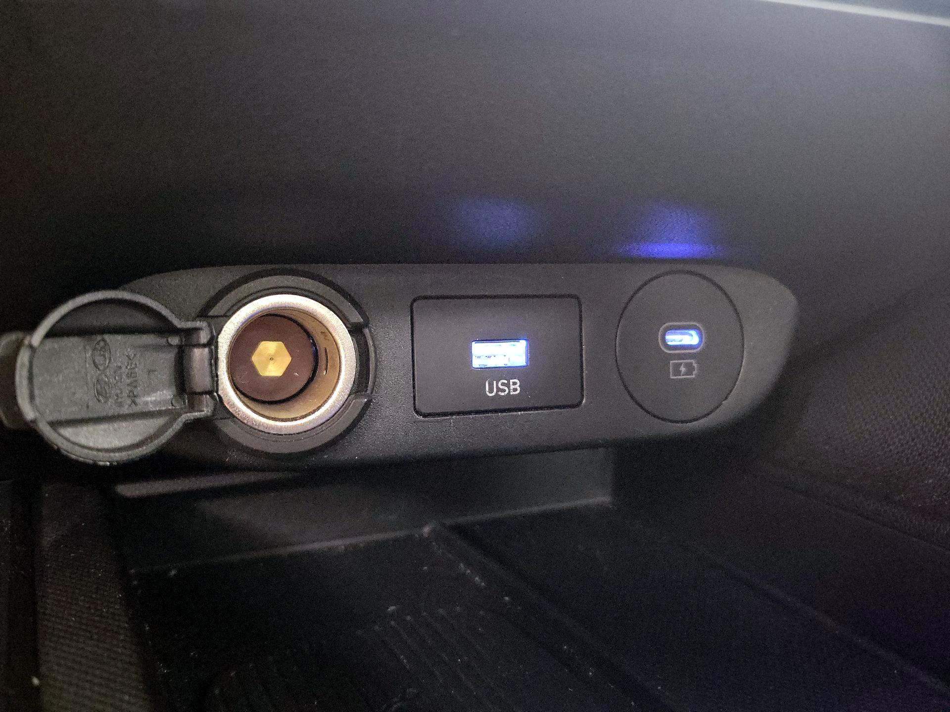 Thumbnail: 2025 Hyundai Elantra - 18