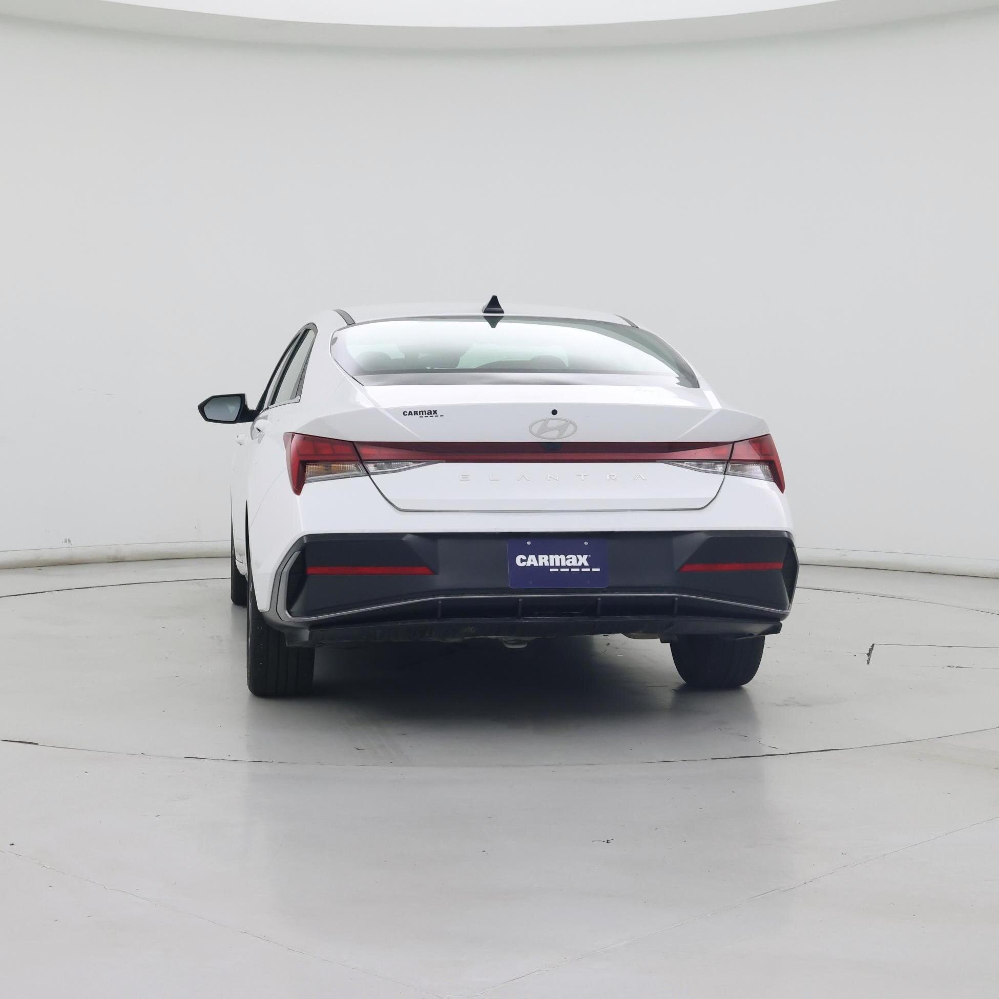 Thumbnail: 2025 Hyundai Elantra - 6