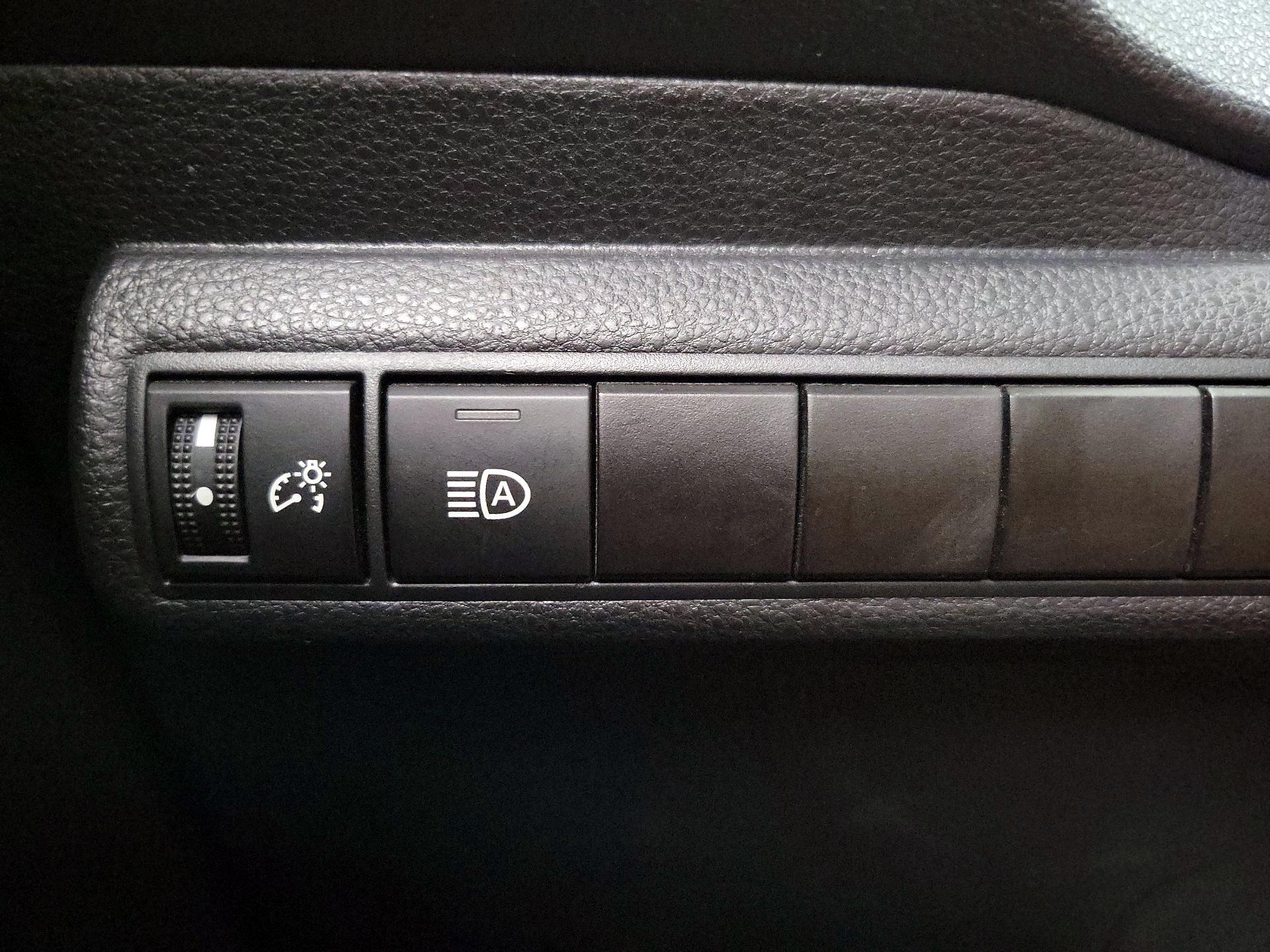 Thumbnail: 2024 Toyota Corolla - 13