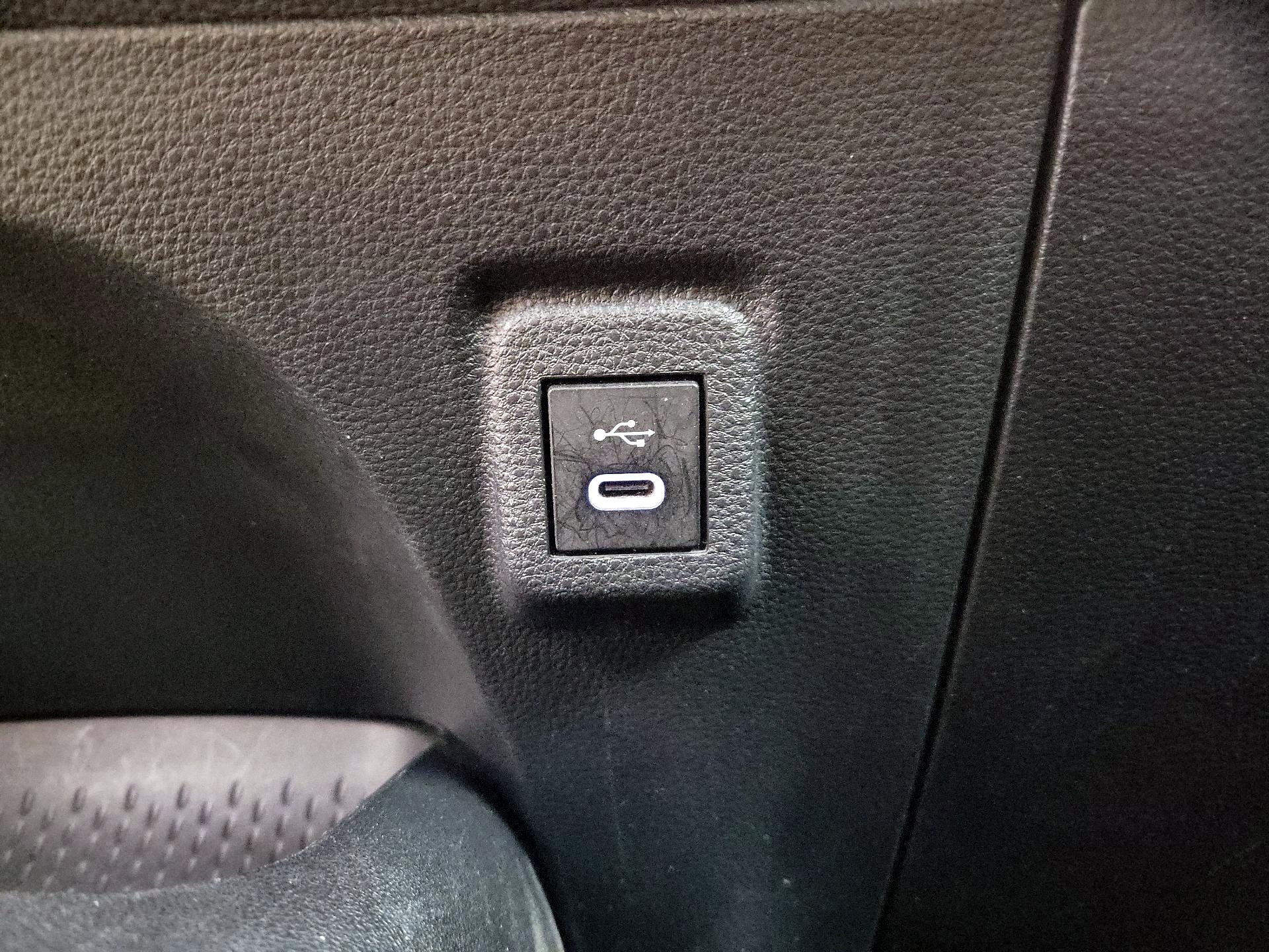 Thumbnail: 2024 Toyota Corolla - 18