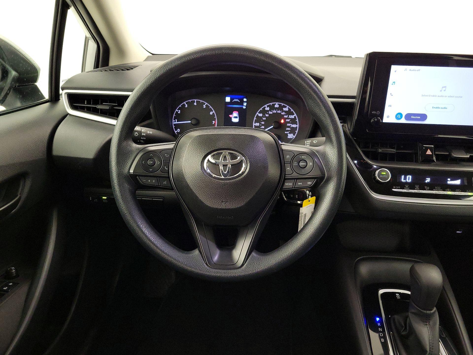 Thumbnail: 2025 Toyota Corolla - 10