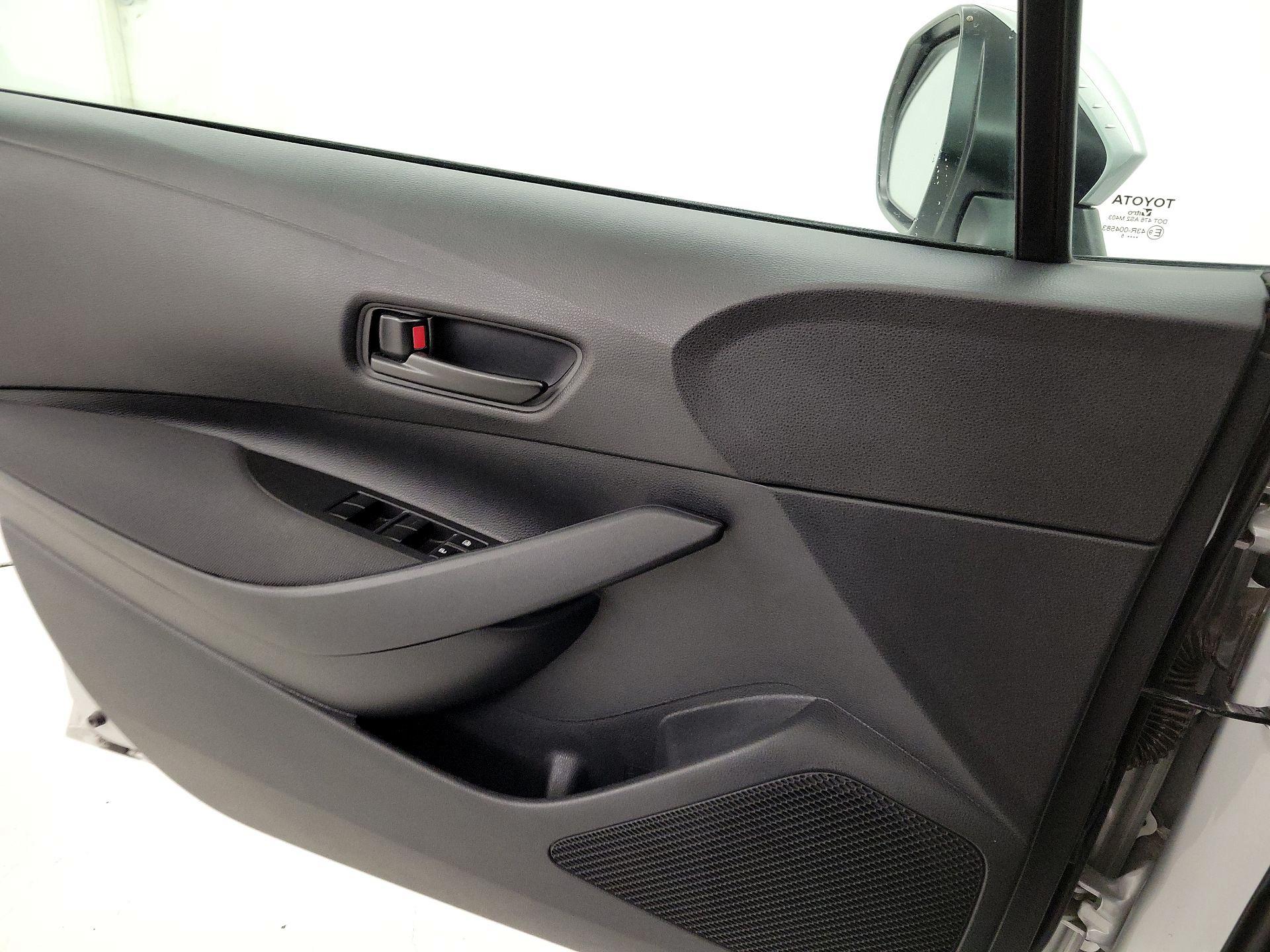 Thumbnail: 2025 Toyota Corolla - 12