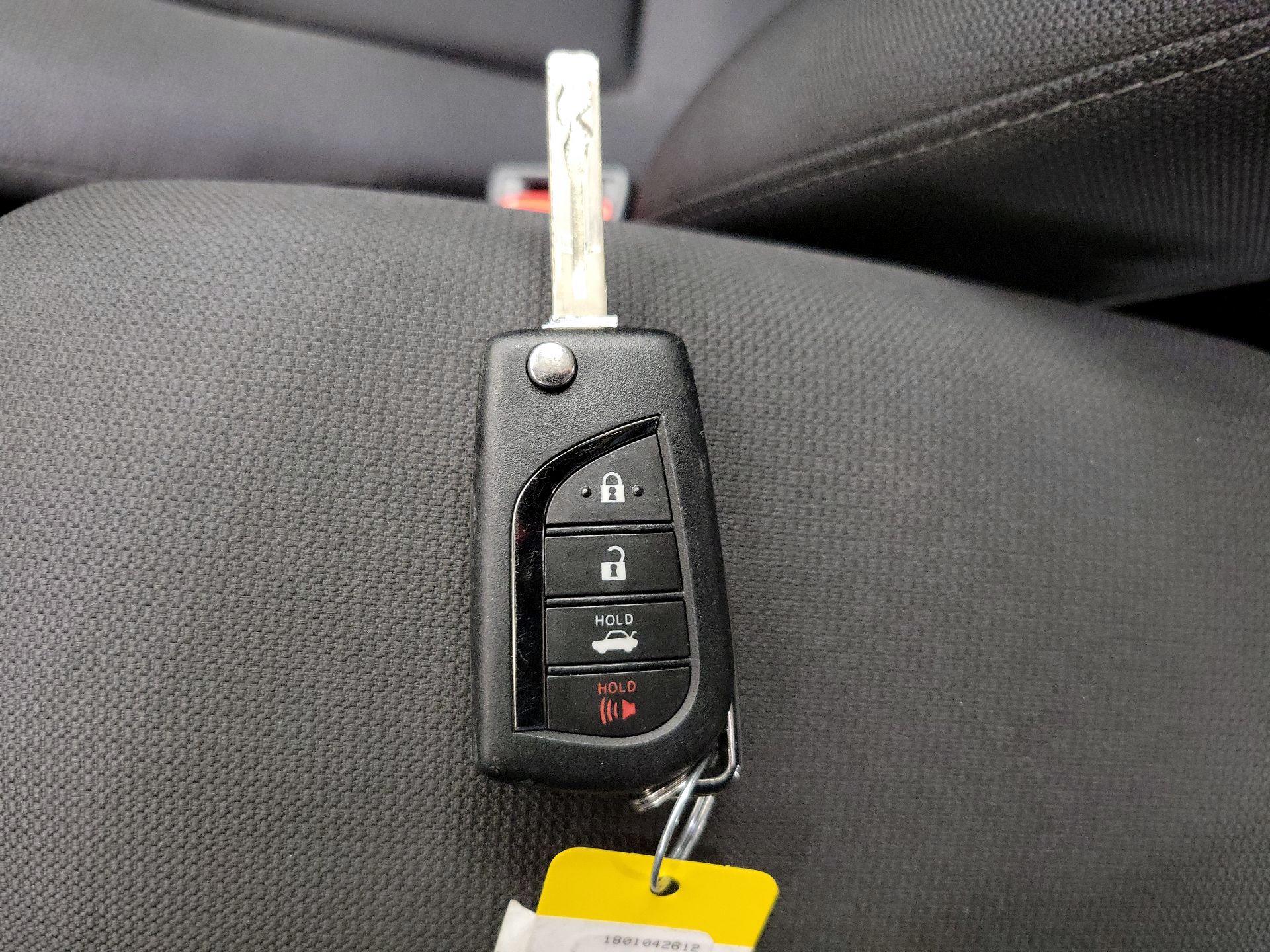 Thumbnail: 2025 Toyota Corolla - 20