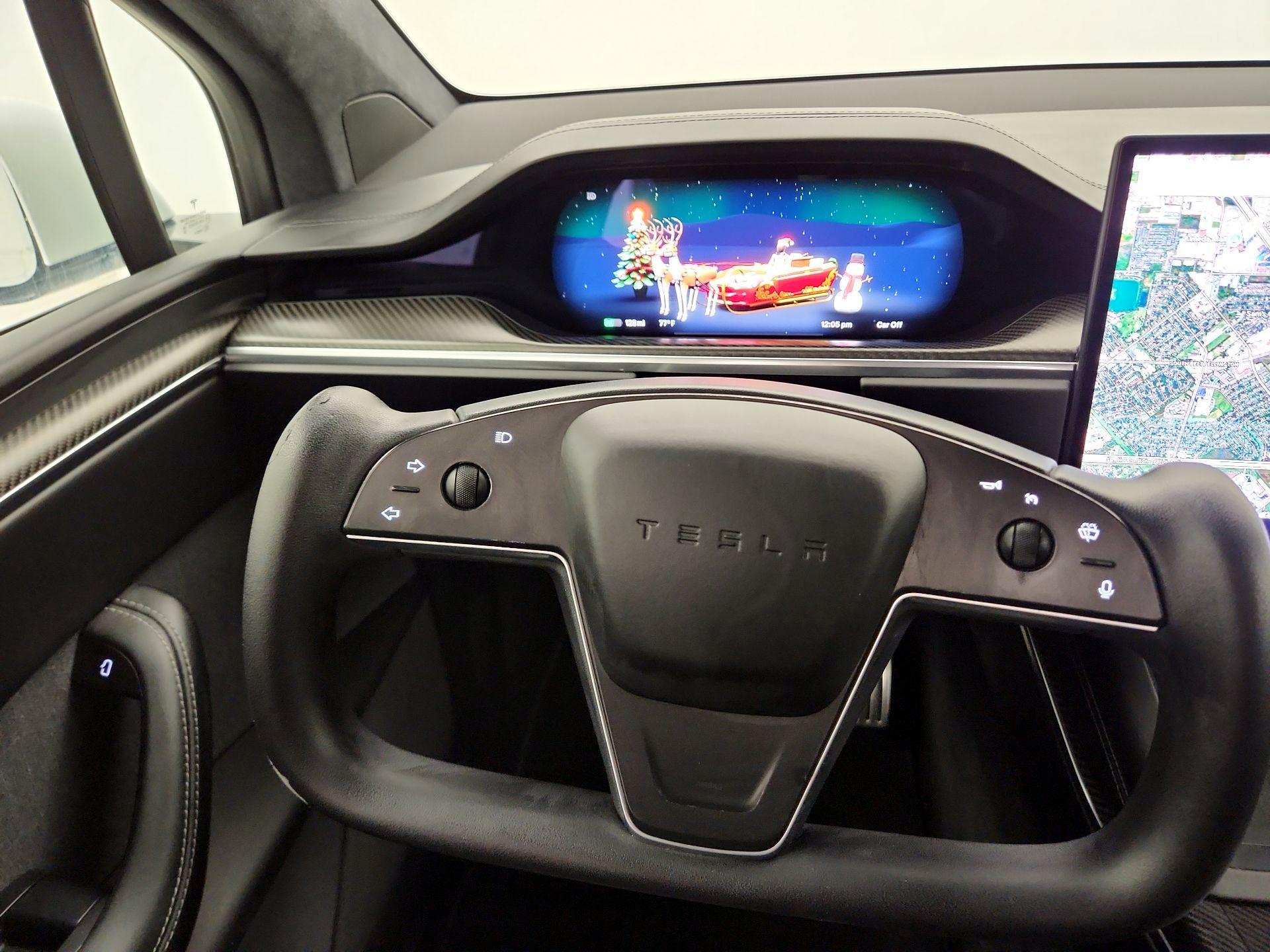 Thumbnail: 2022 Tesla Model X - 10