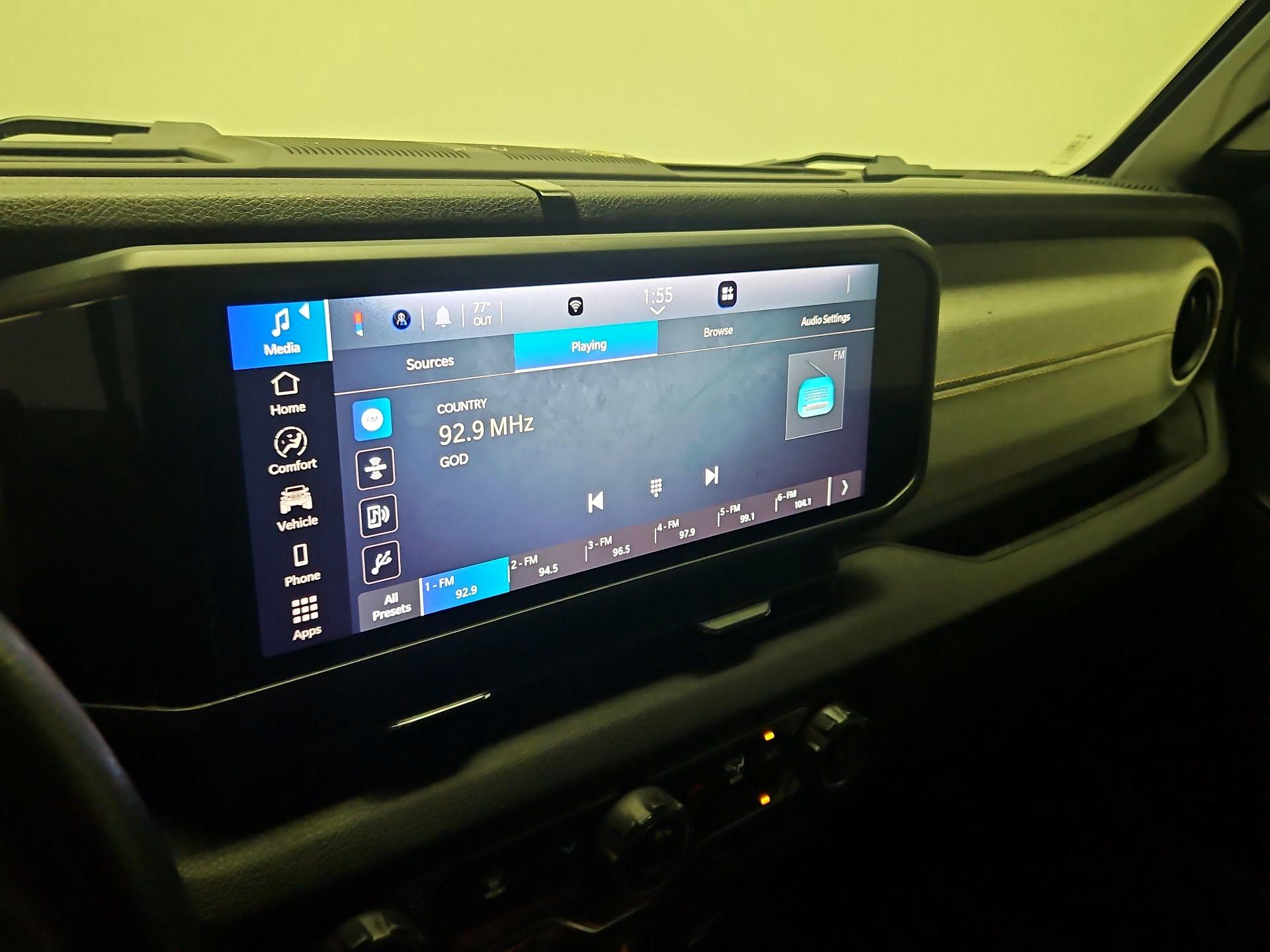 Thumbnail: 2025 Jeep Gladiator - 15