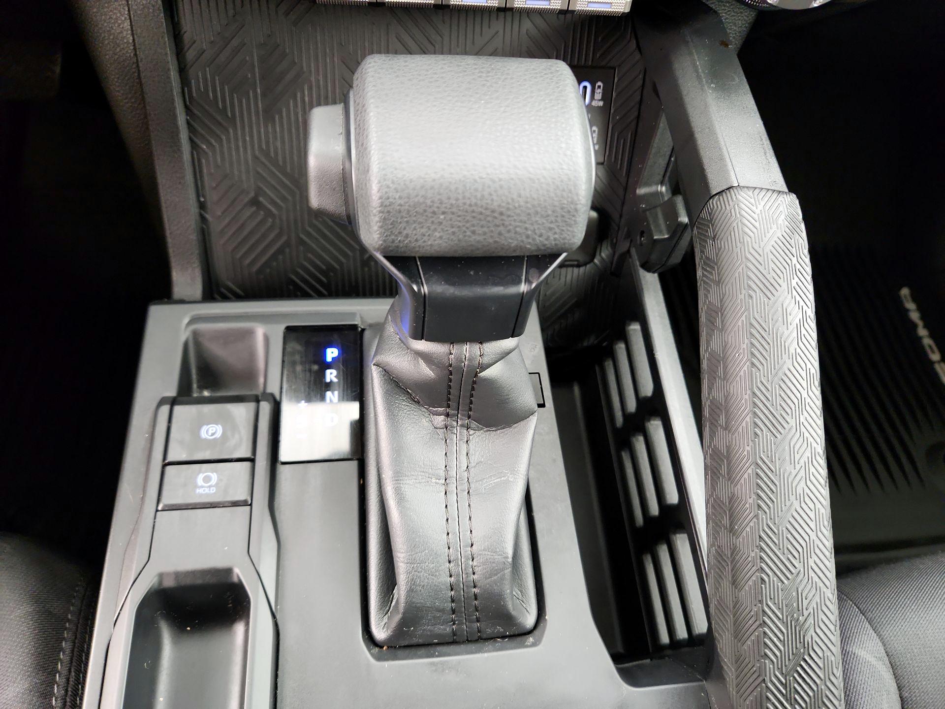 Thumbnail: 2025 Toyota Tacoma - 17