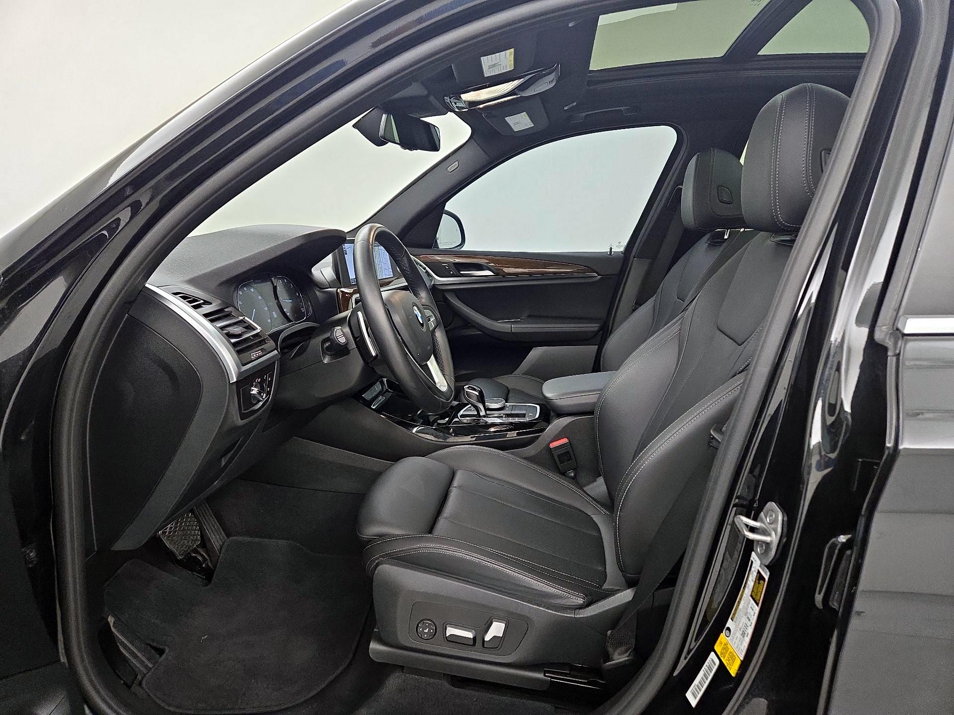 Thumbnail: 2022 BMW X3 - 11