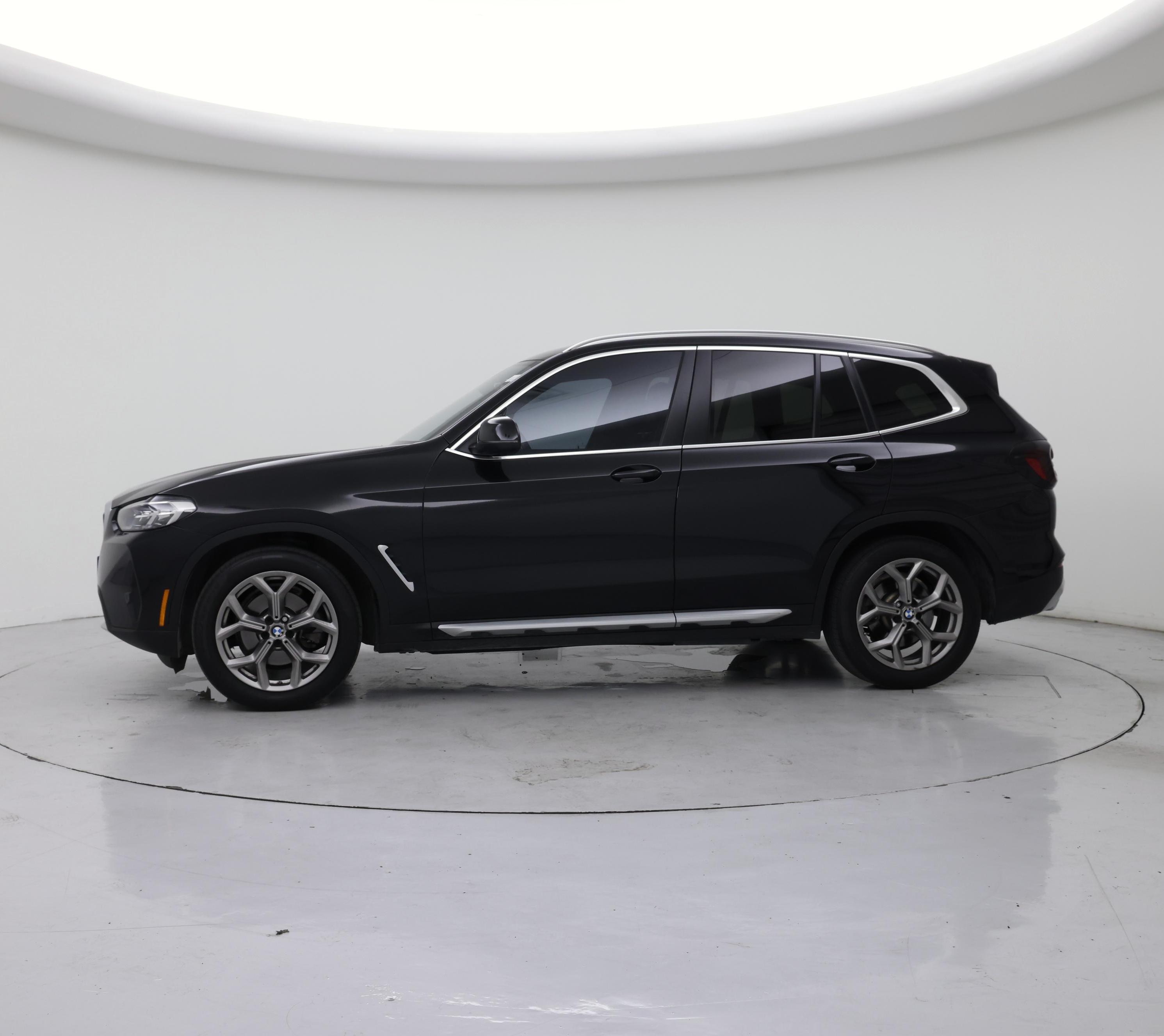 Thumbnail: 2022 BMW X3 - 3
