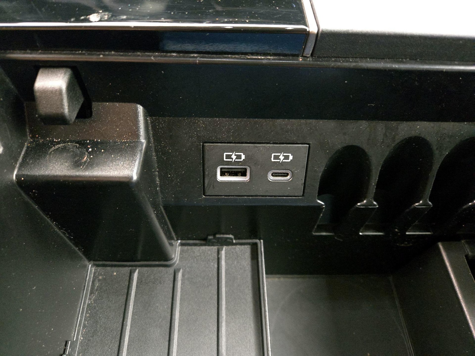 2024 Toyota Tundra SR5 - Photo 20