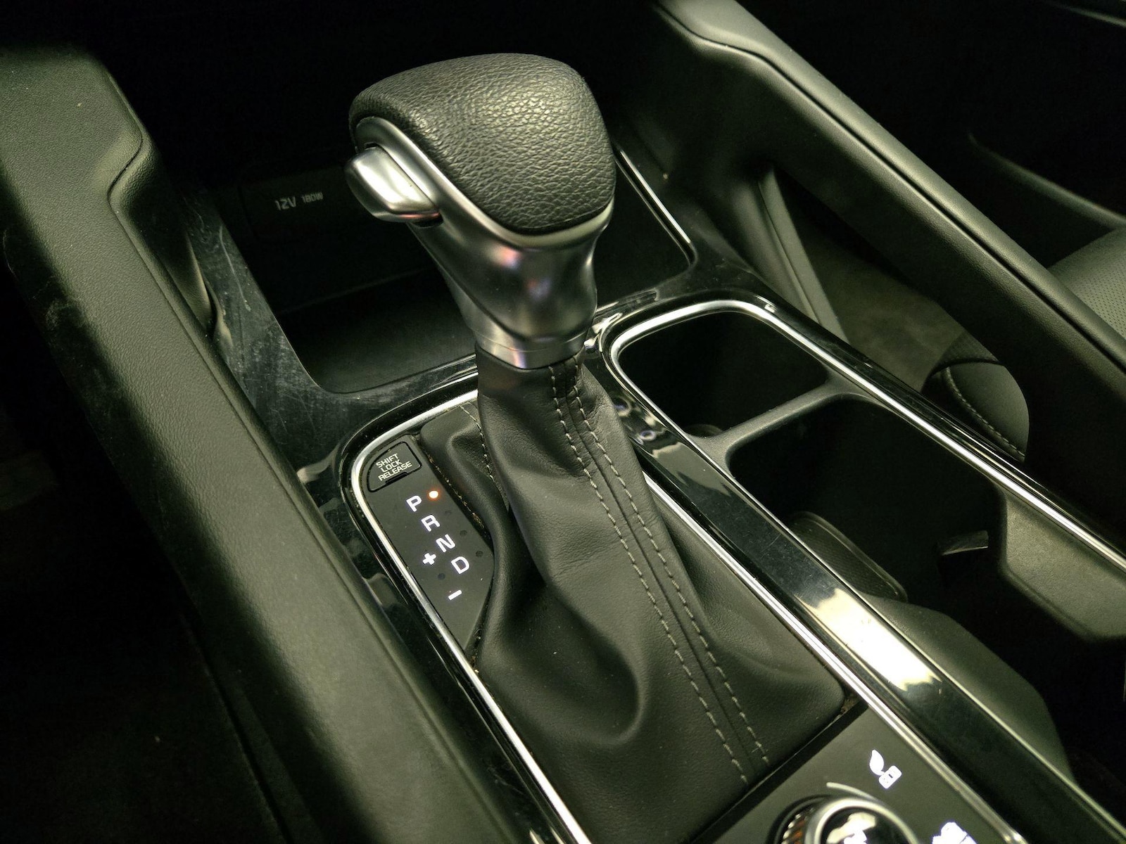 2024 Kia Telluride LX - Photo 19