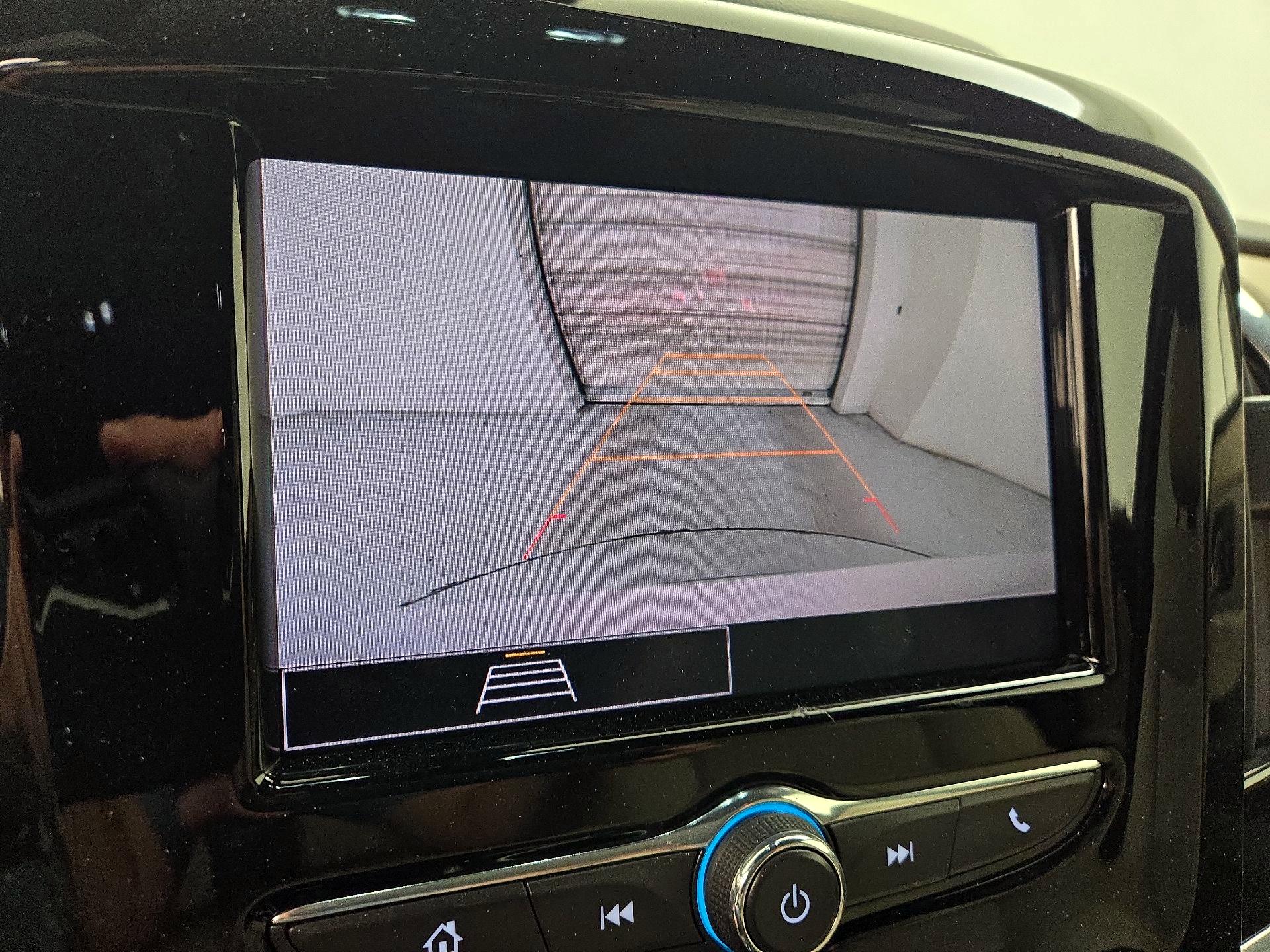 Thumbnail: 2023 Chevrolet Traverse - 14