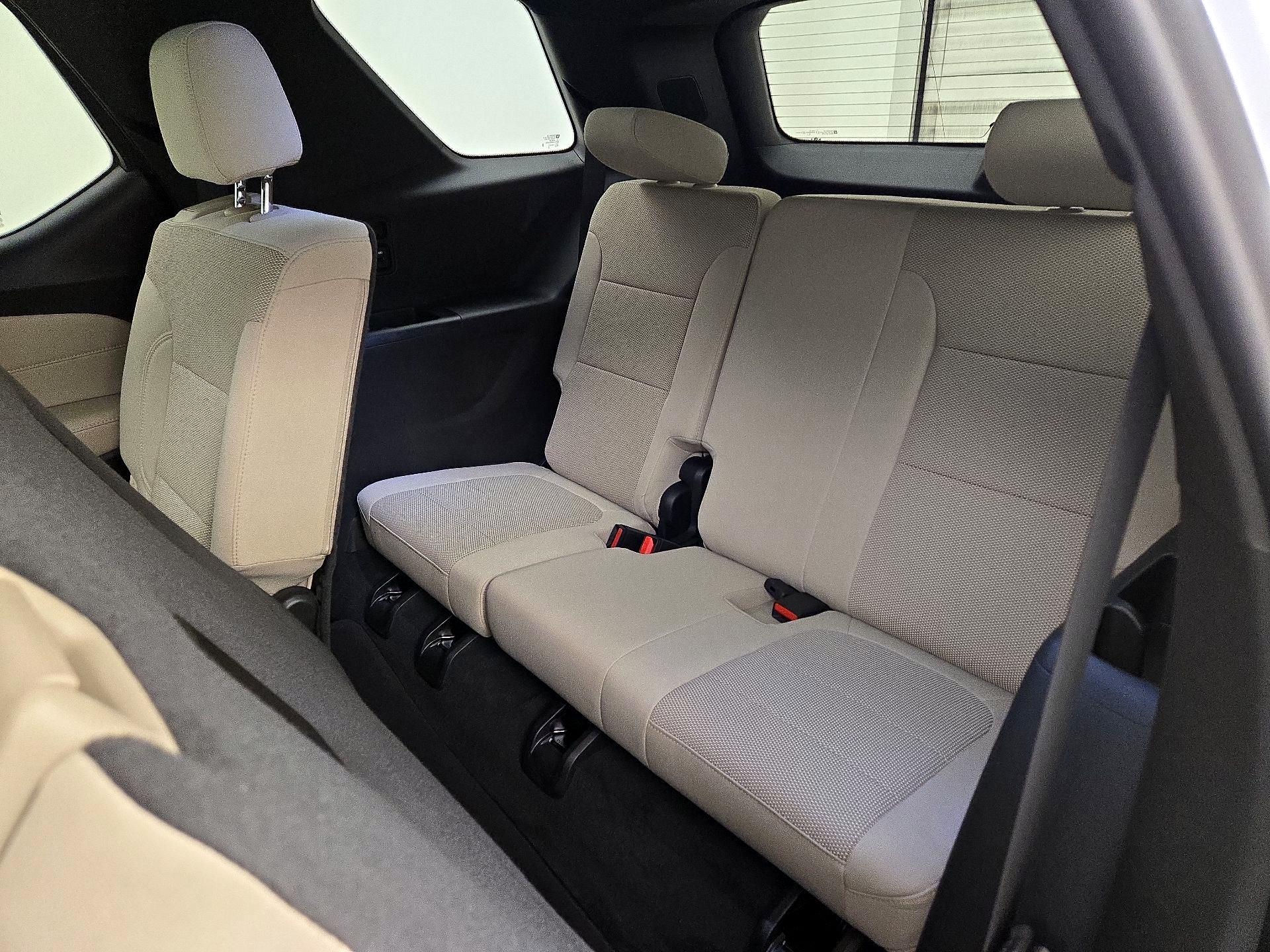 Thumbnail: 2023 Chevrolet Traverse - 20