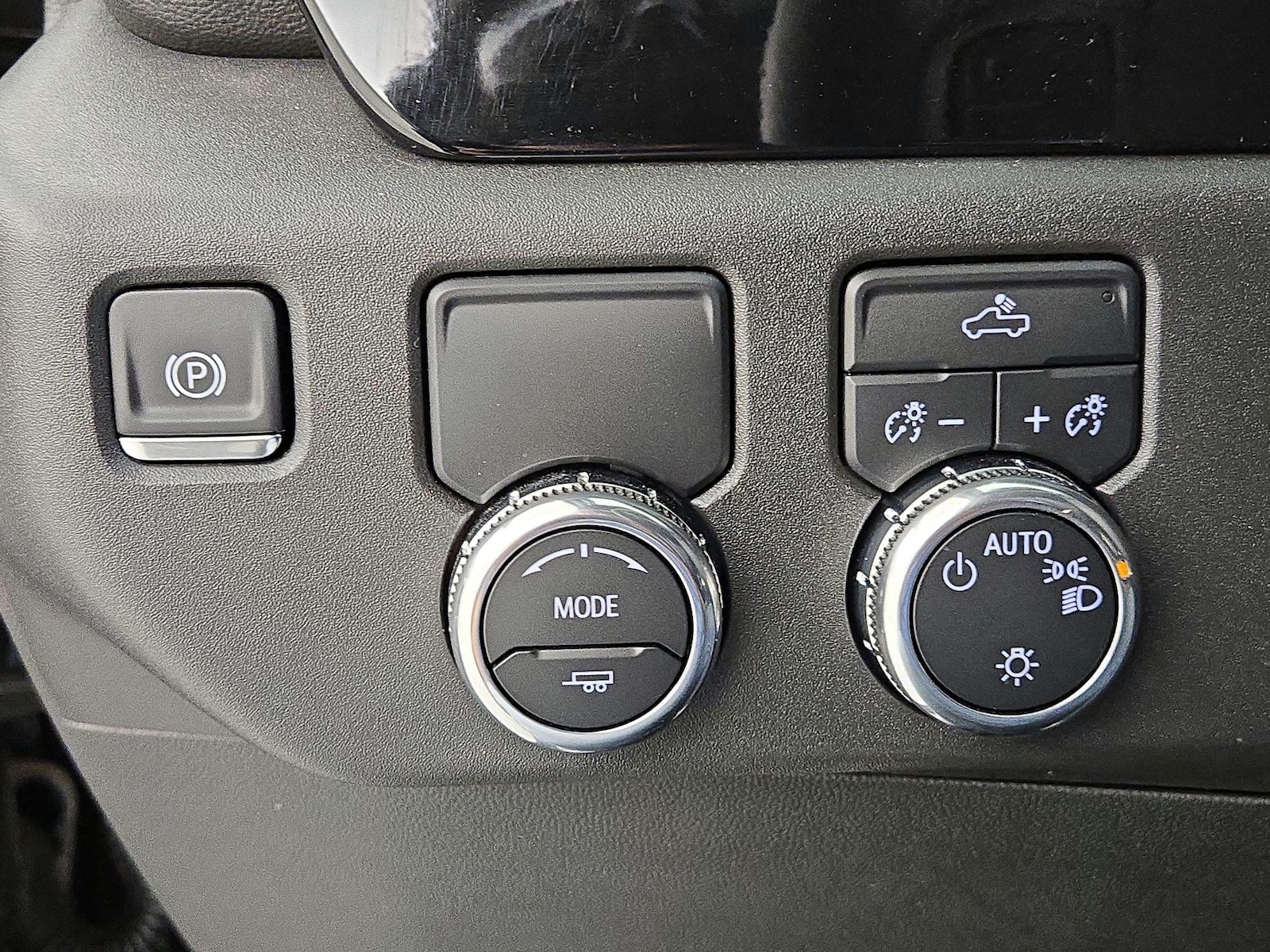 2026 GMC Sierra 1500 SLE - Photo 14