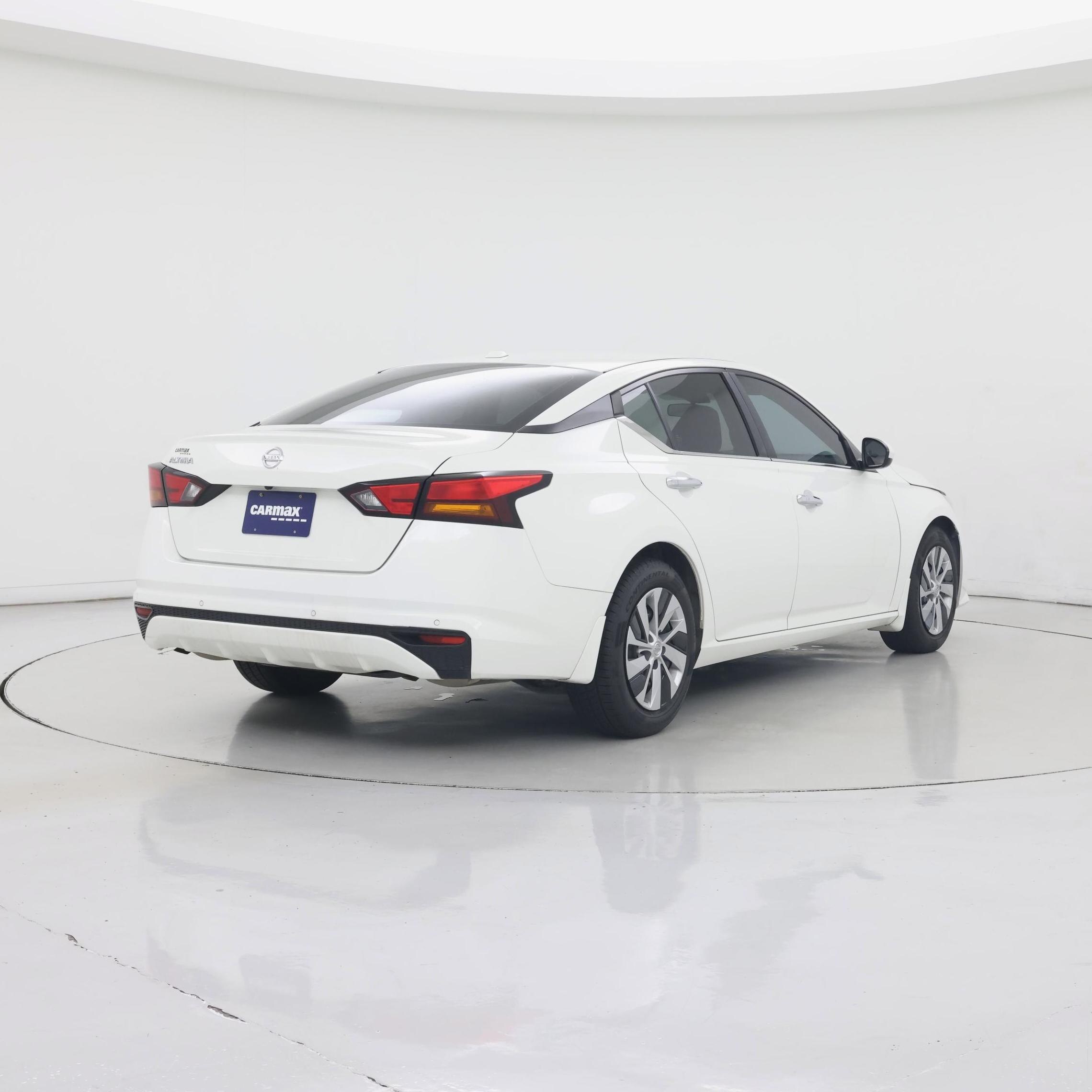 Thumbnail: 2020 Nissan Altima - 8