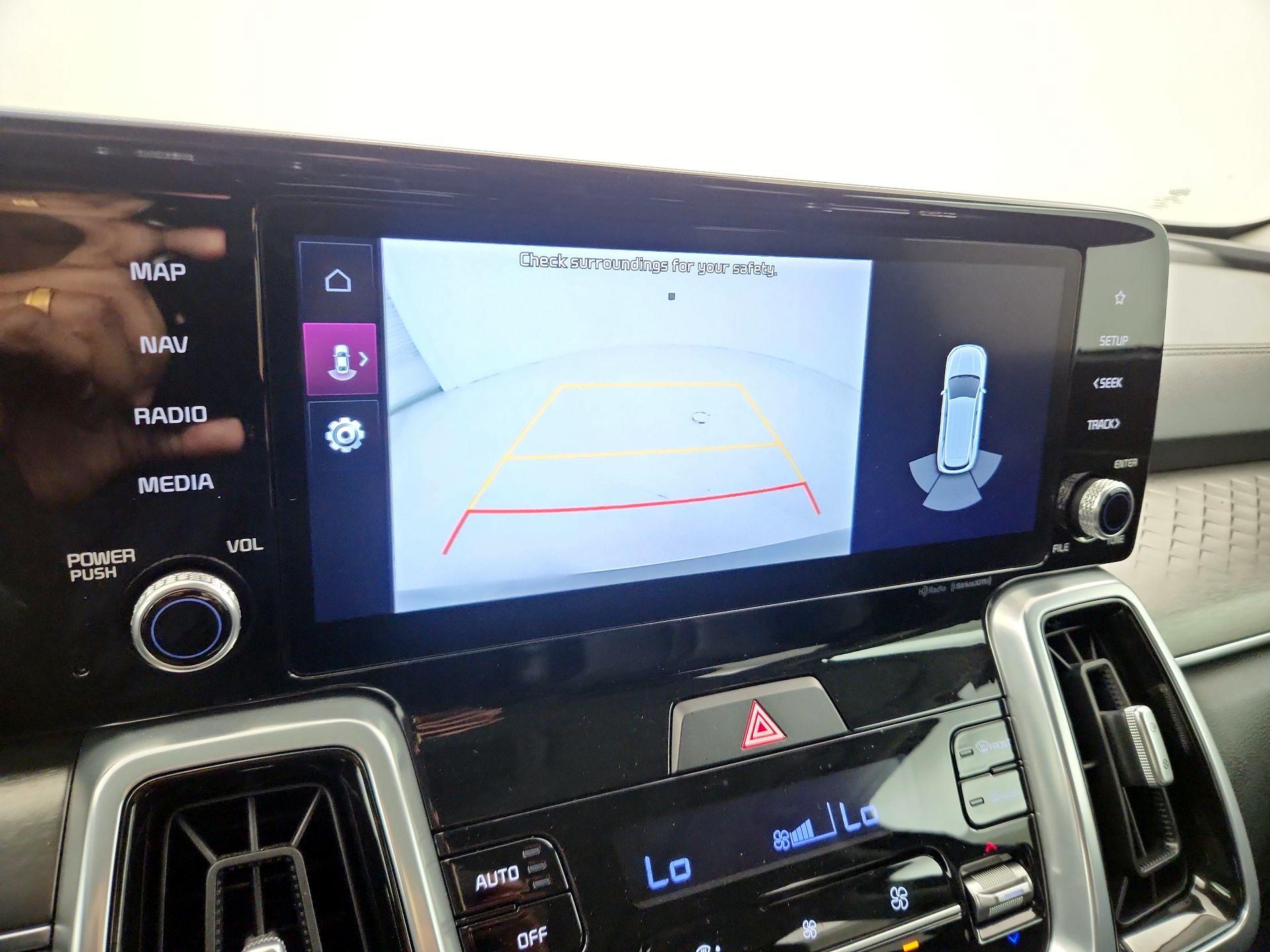 Thumbnail: 2022 Kia Sorento - 15