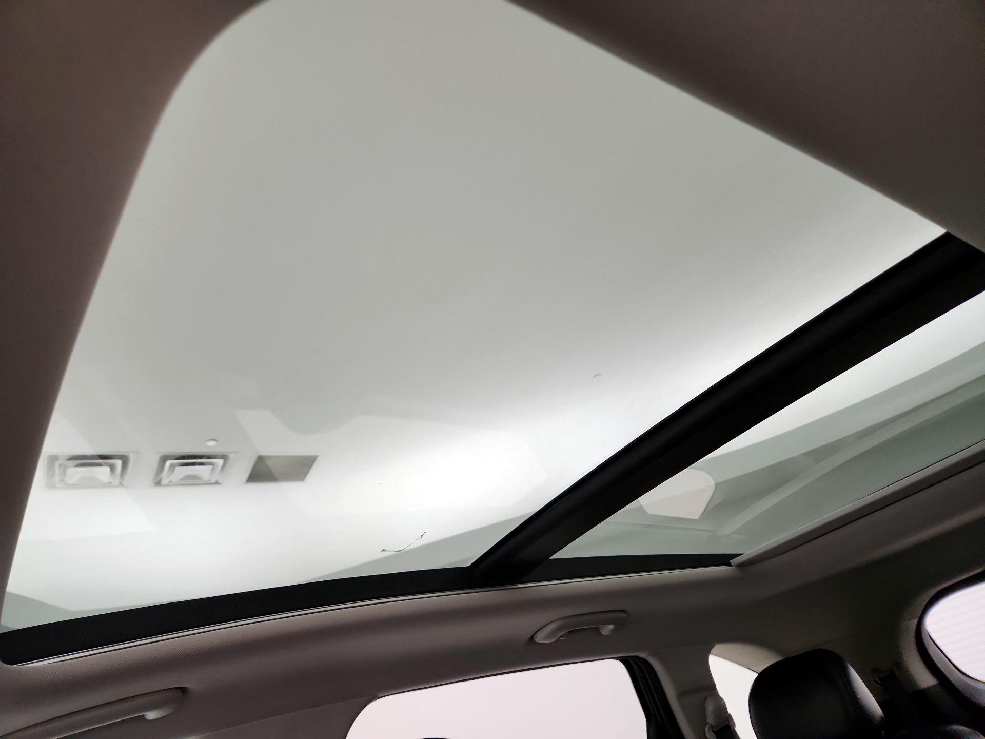 Thumbnail: 2022 Kia Sorento - 20