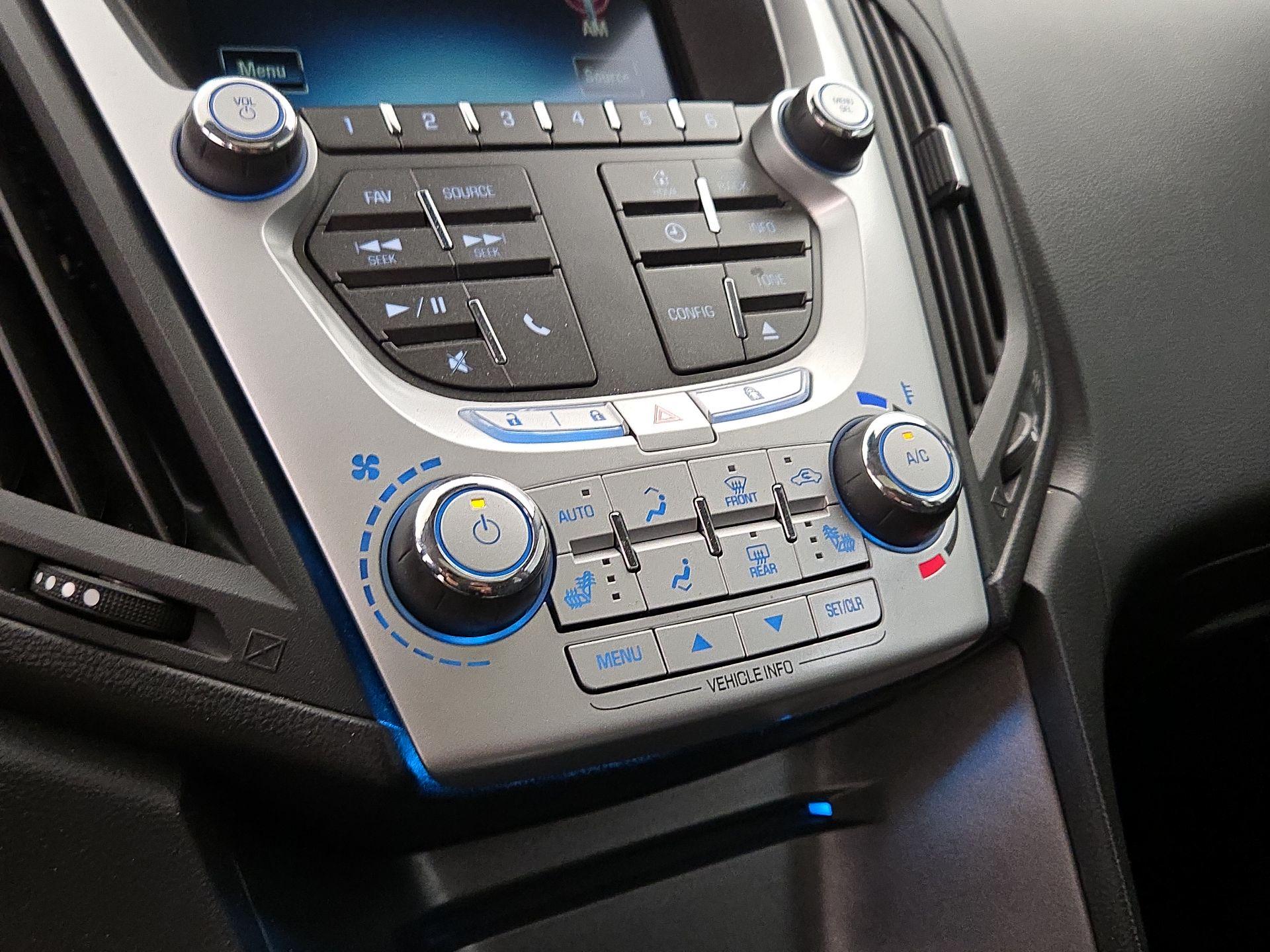 Thumbnail: 2014 Chevrolet Equinox - 15