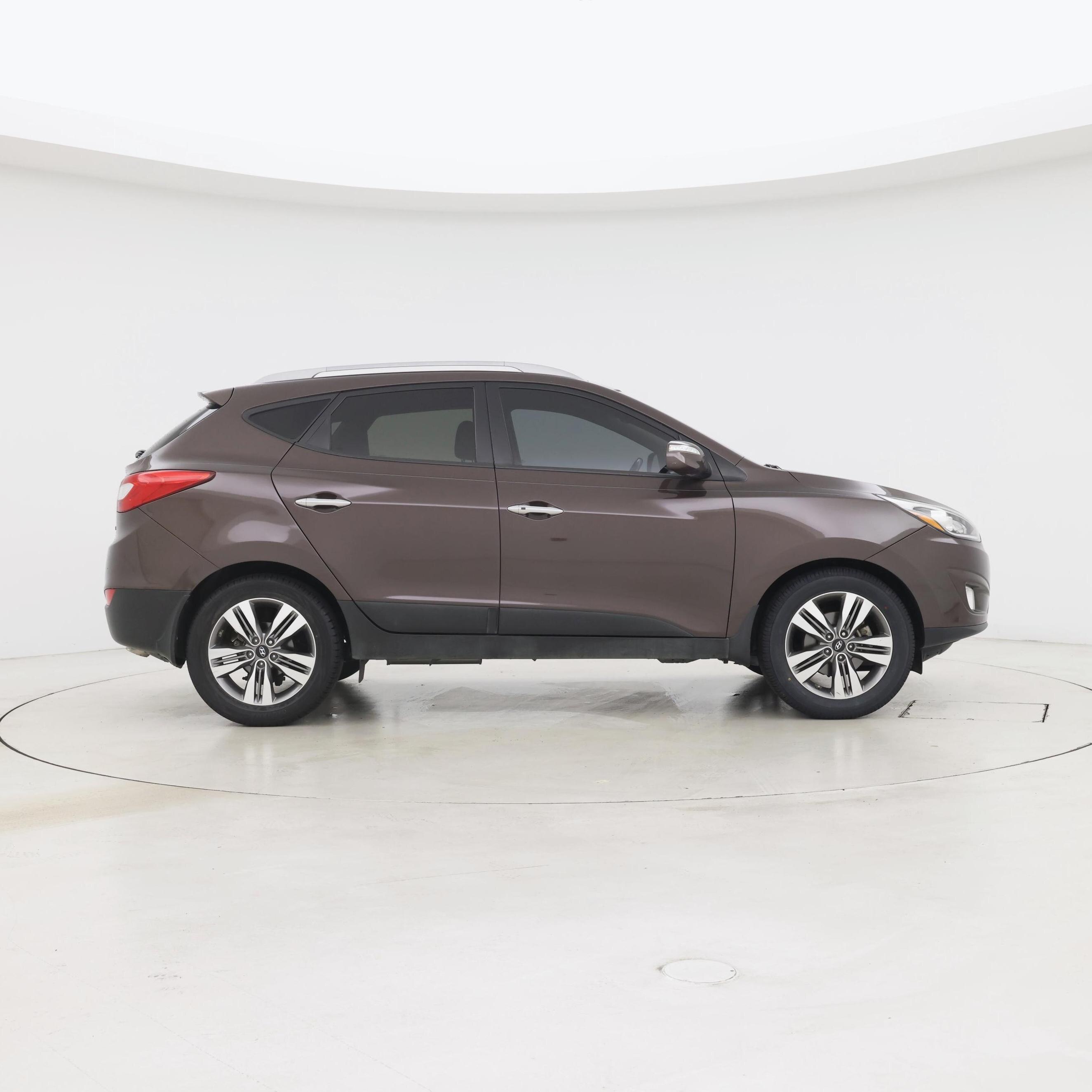 Thumbnail: 2015 Hyundai Tucson - 7