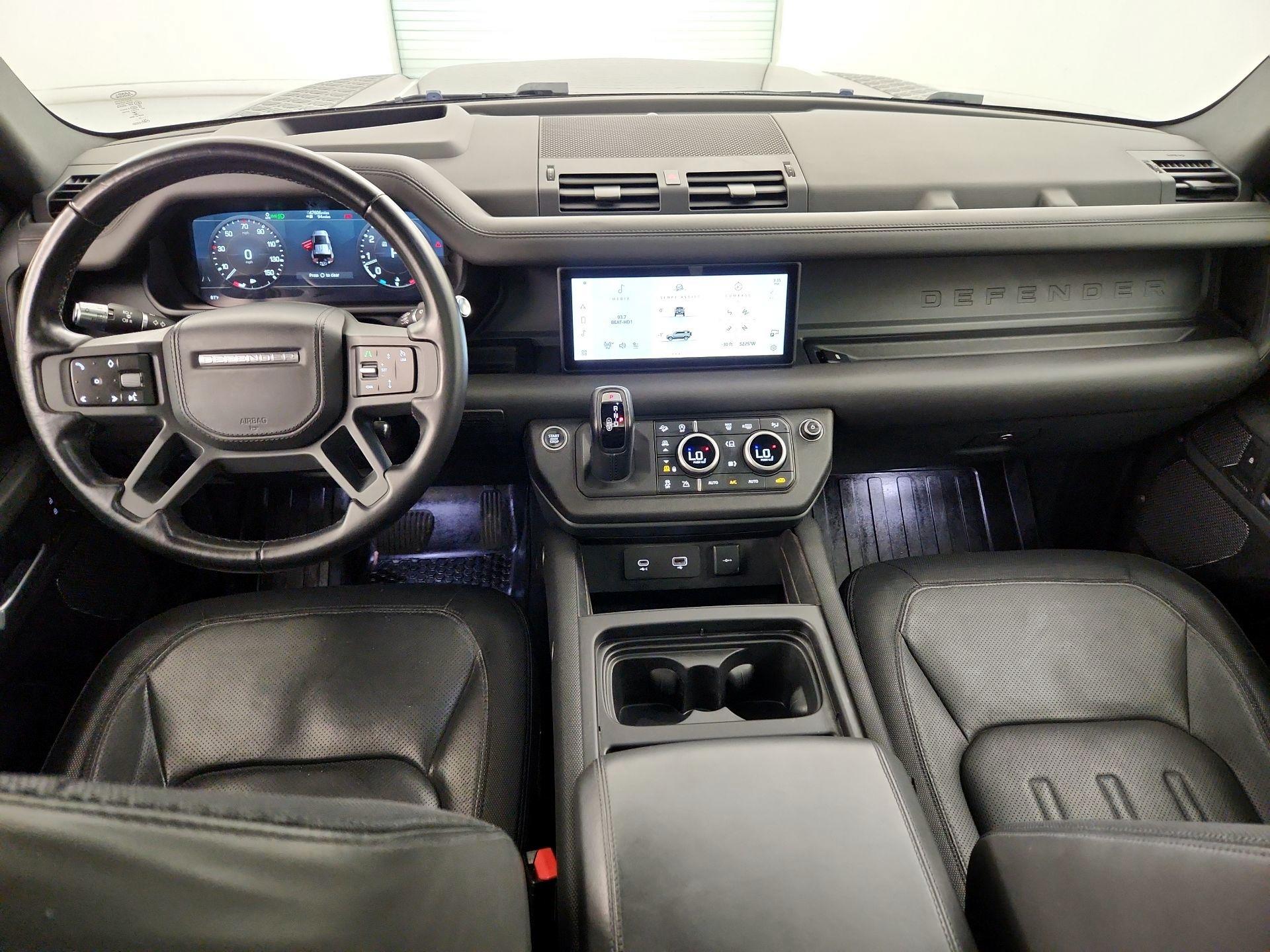 Thumbnail: 2021 Land Rover Defender - 9