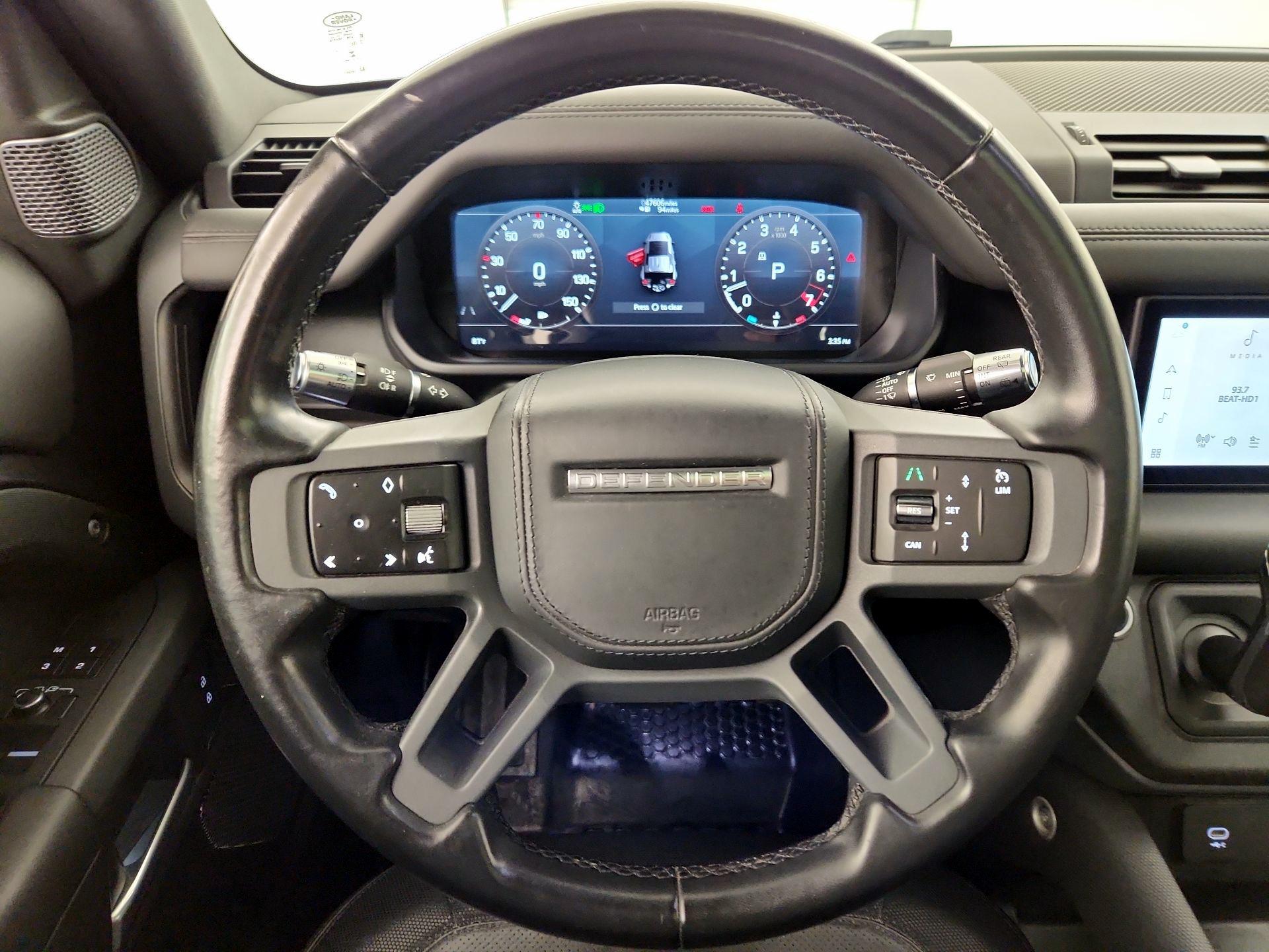 Thumbnail: 2021 Land Rover Defender - 10