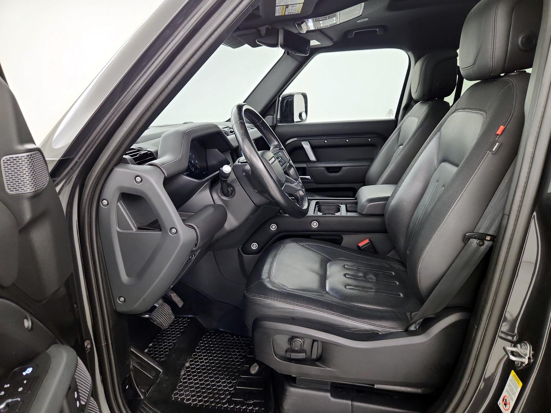 Thumbnail: 2021 Land Rover Defender - 11