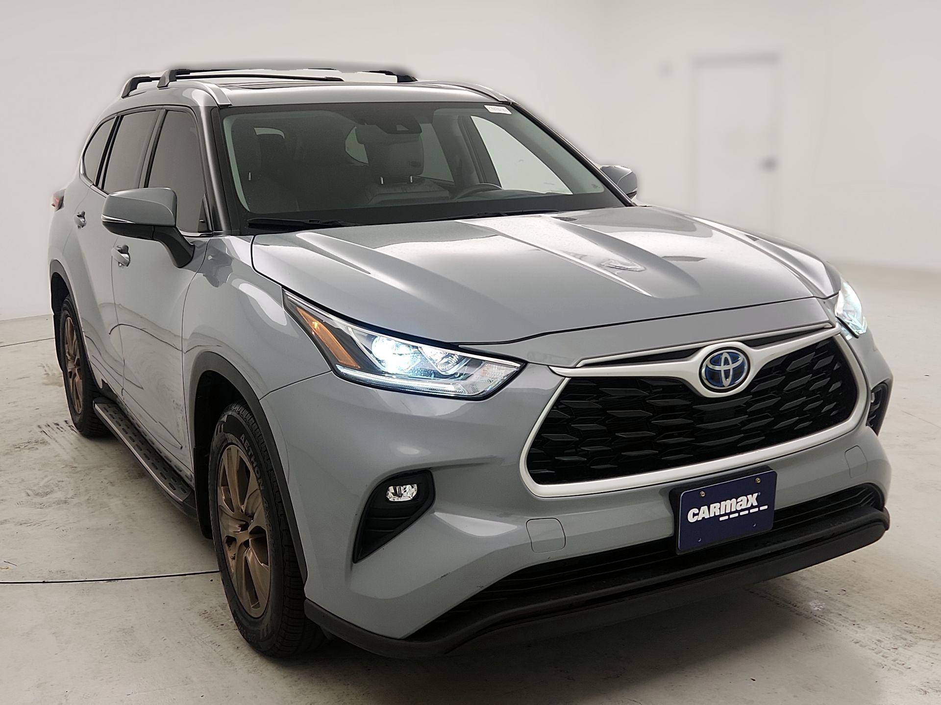 Thumbnail: 2022 Toyota Highlander - 1