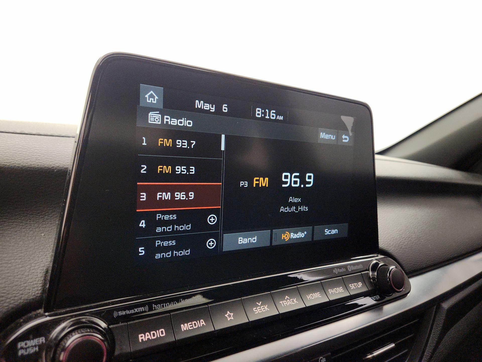 Thumbnail: 2021 Kia Forte - 15