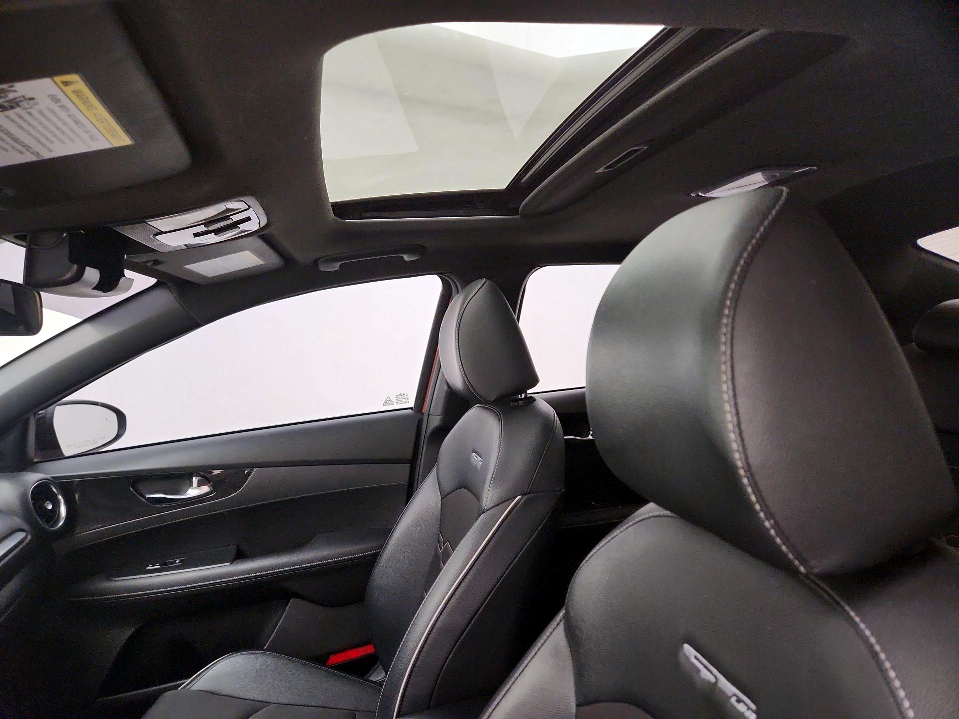Thumbnail: 2021 Kia Forte - 19