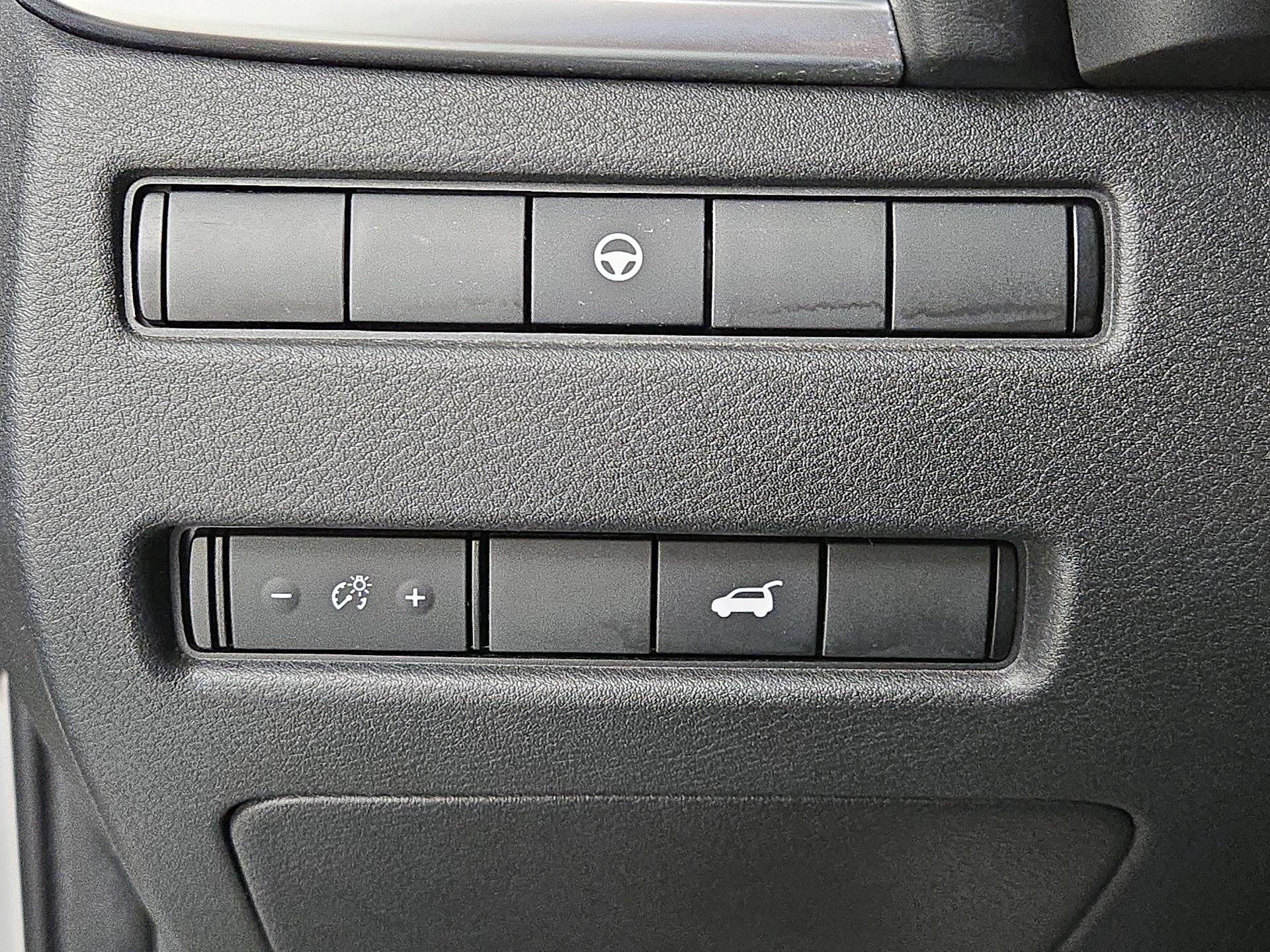 Thumbnail: 2023 Nissan Rogue - 13