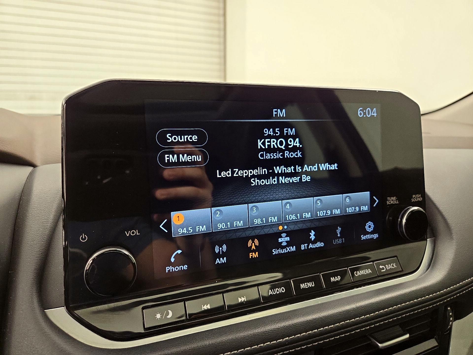 Thumbnail: 2023 Nissan Rogue - 16