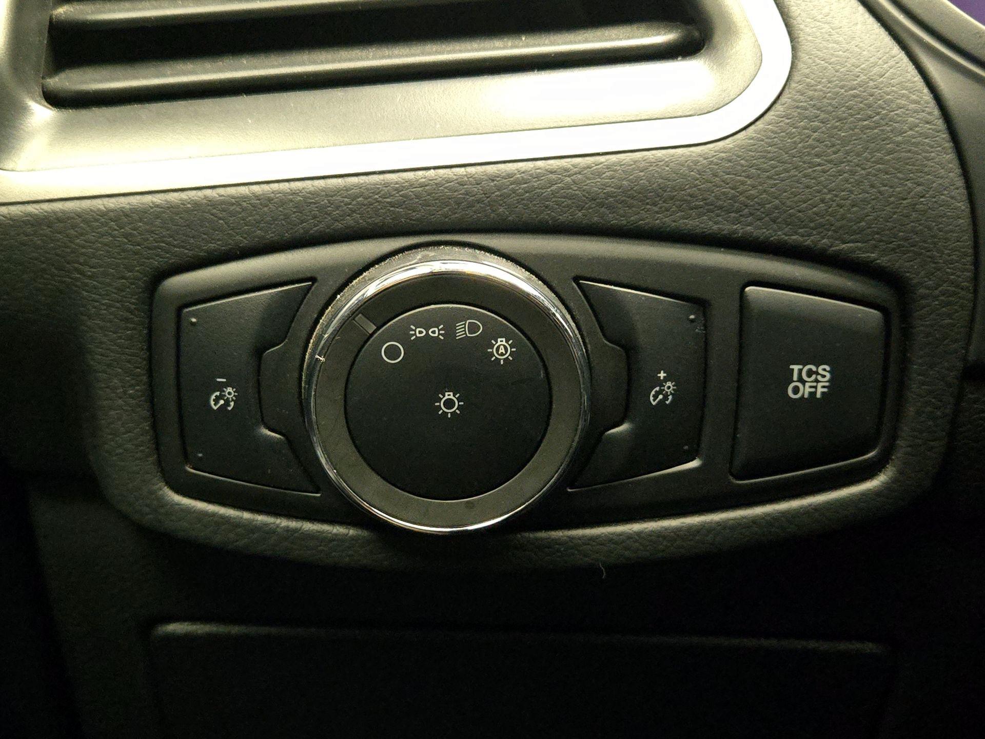 Thumbnail: 2024 Ford Edge - 13