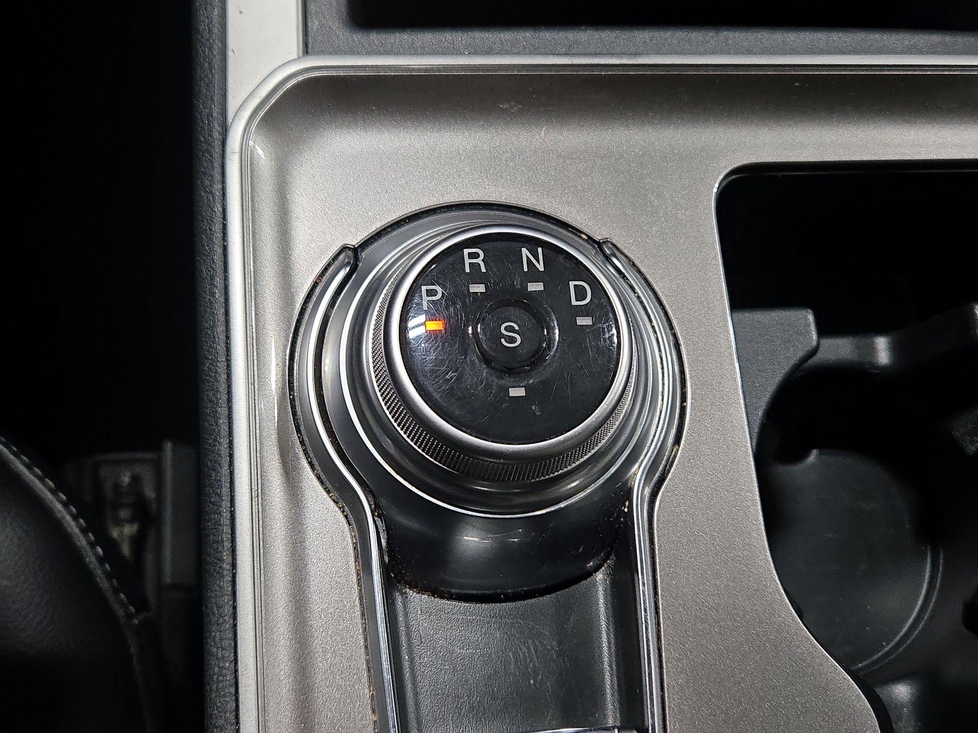 Thumbnail: 2024 Ford Edge - 18