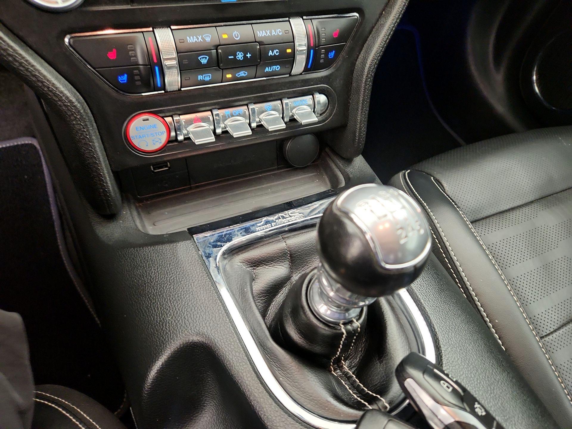 Thumbnail: 2015 Ford Mustang - 14