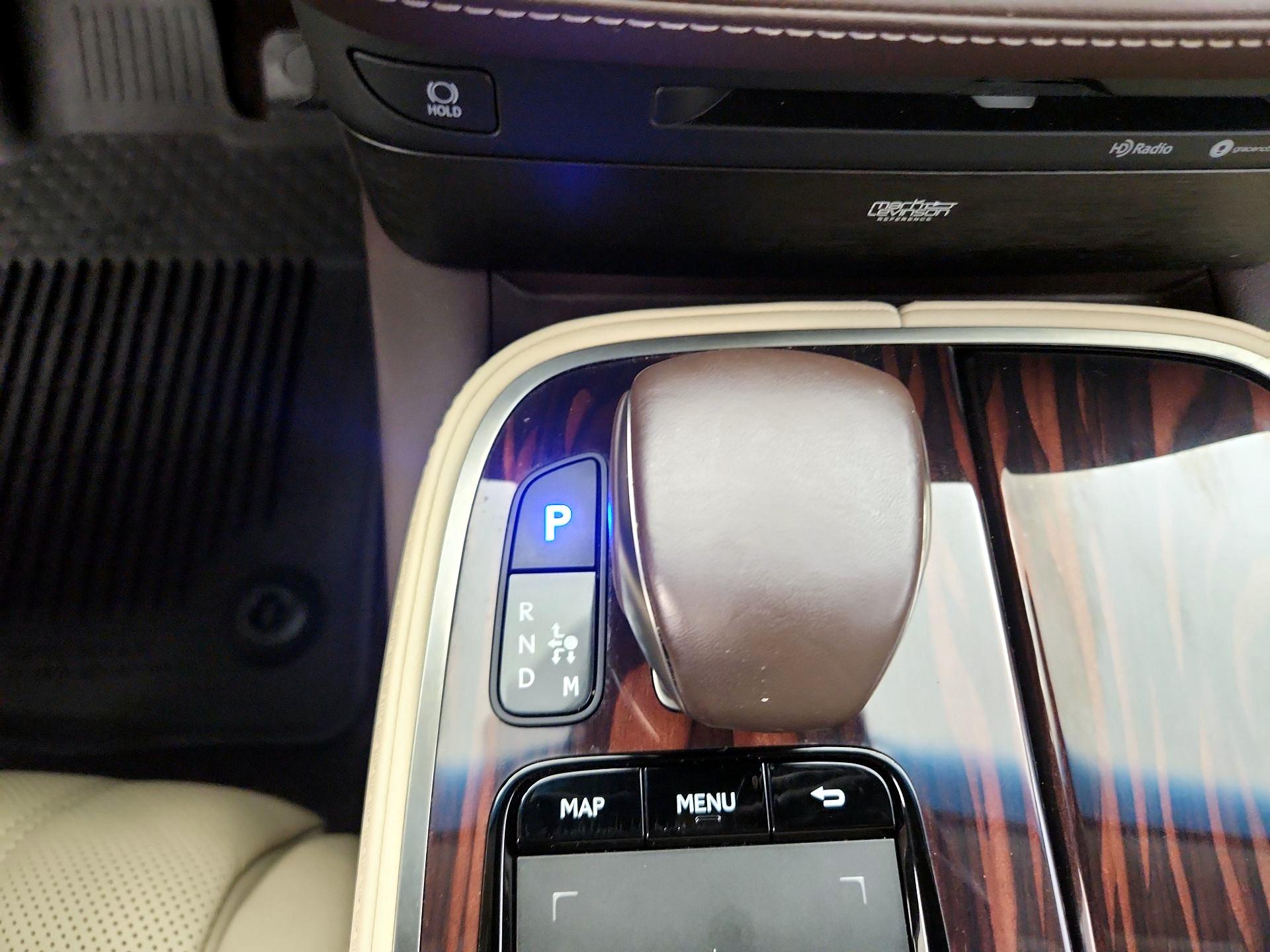 Thumbnail: 2020 Lexus LS - 18