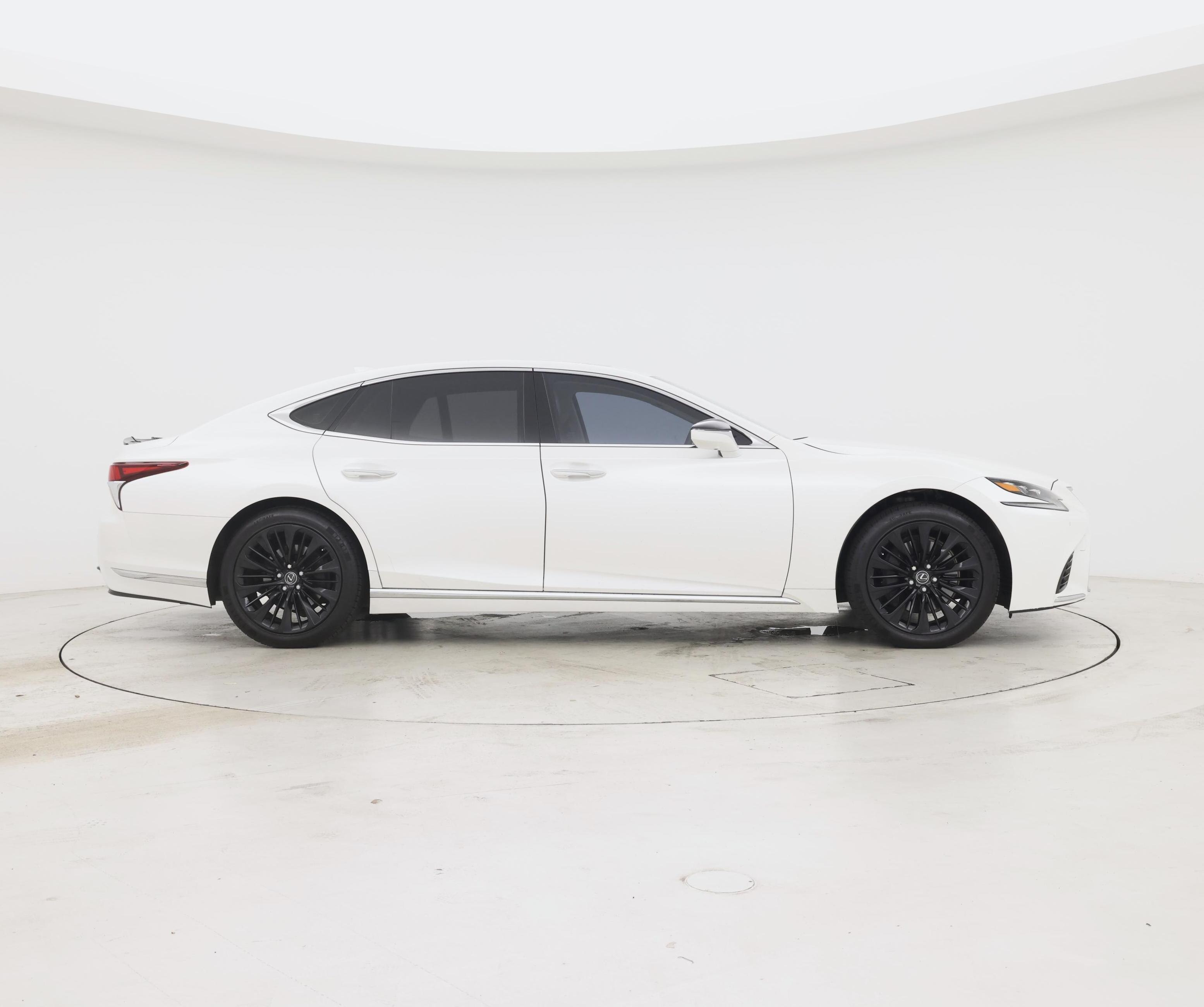 Thumbnail: 2020 Lexus LS - 7