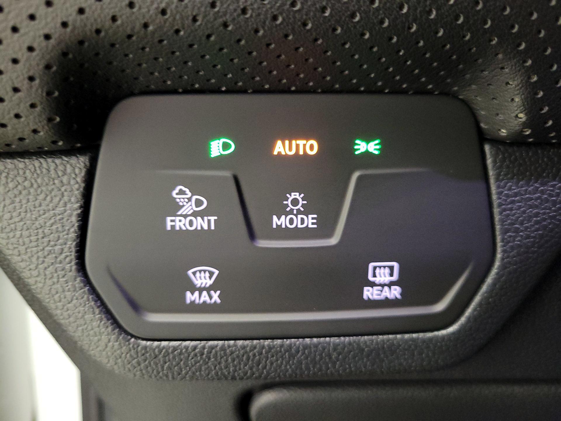 Thumbnail: 2024 Volkswagen Atlas - 13