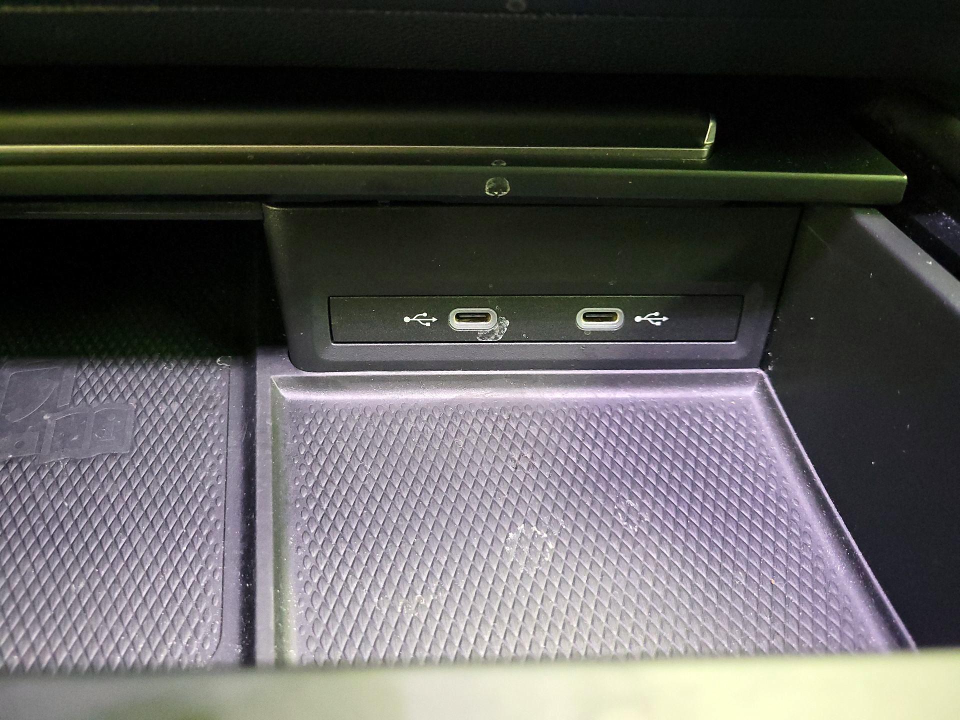 Thumbnail: 2024 Volkswagen Atlas - 19