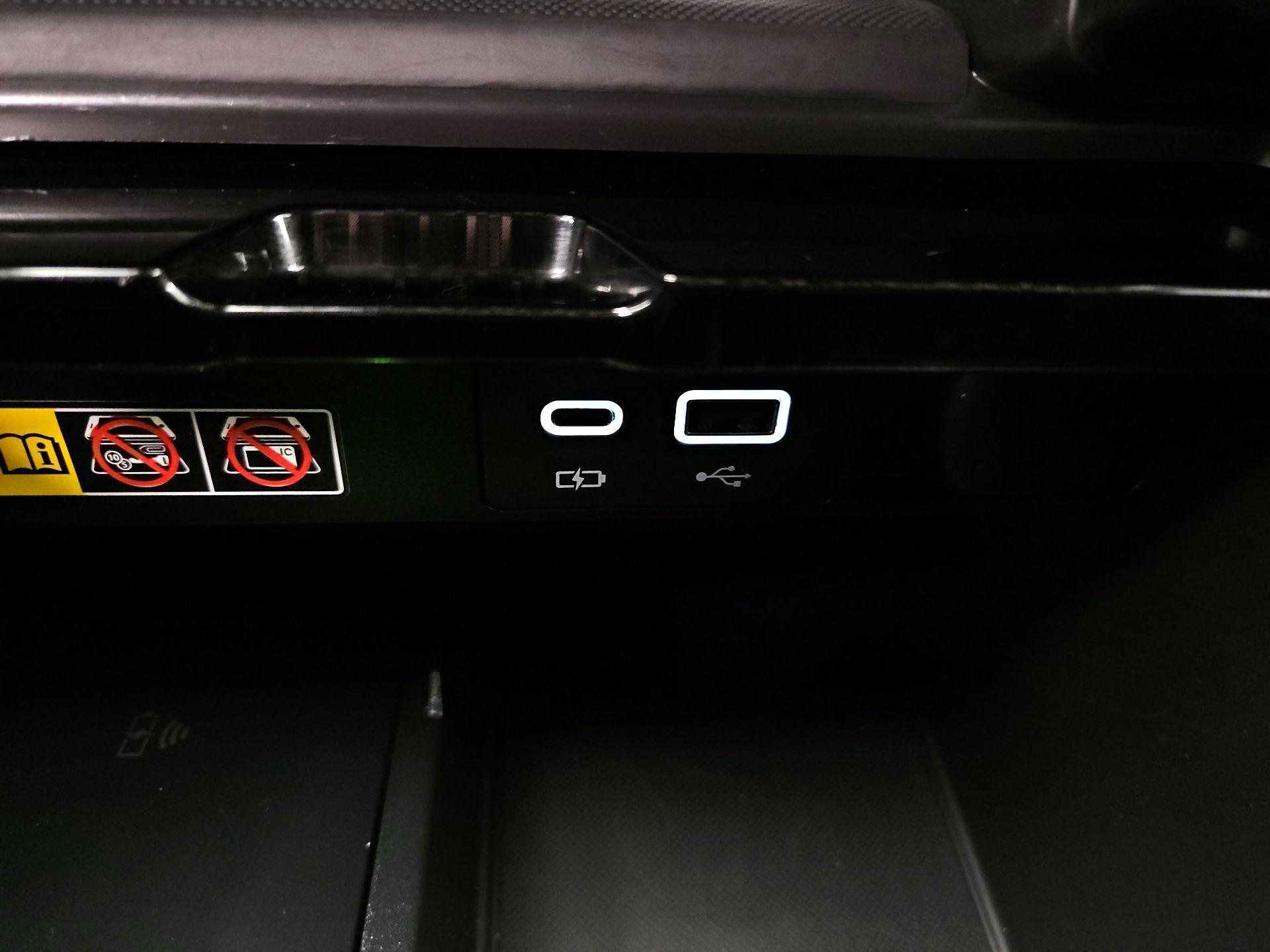 Thumbnail: 2025 Lexus RX - 18