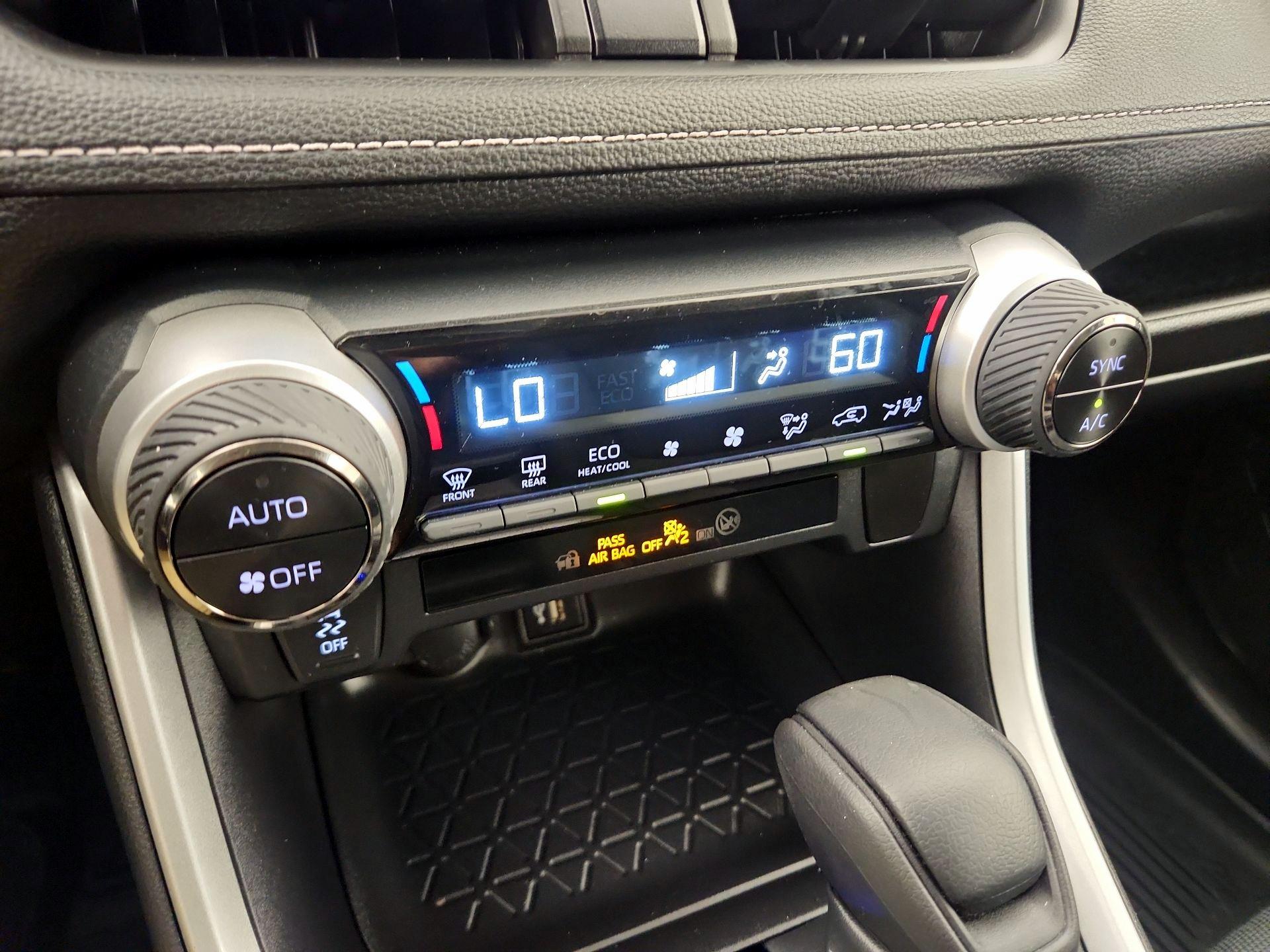 Thumbnail: 2024 Toyota RAV4 - 16