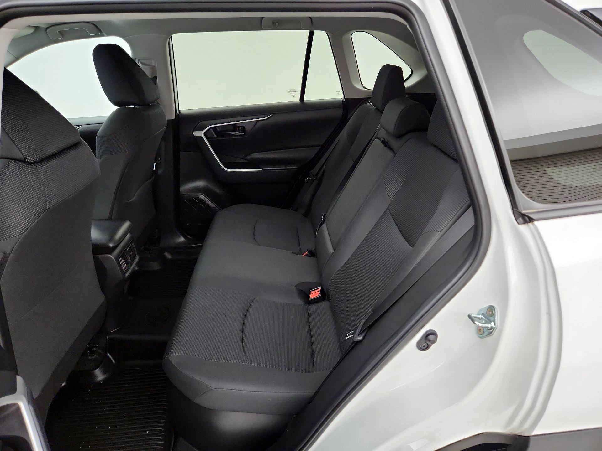 Thumbnail: 2024 Toyota RAV4 - 19