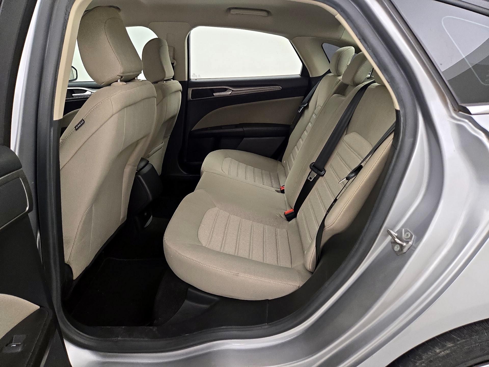 Thumbnail: 2020 Ford Fusion - 19