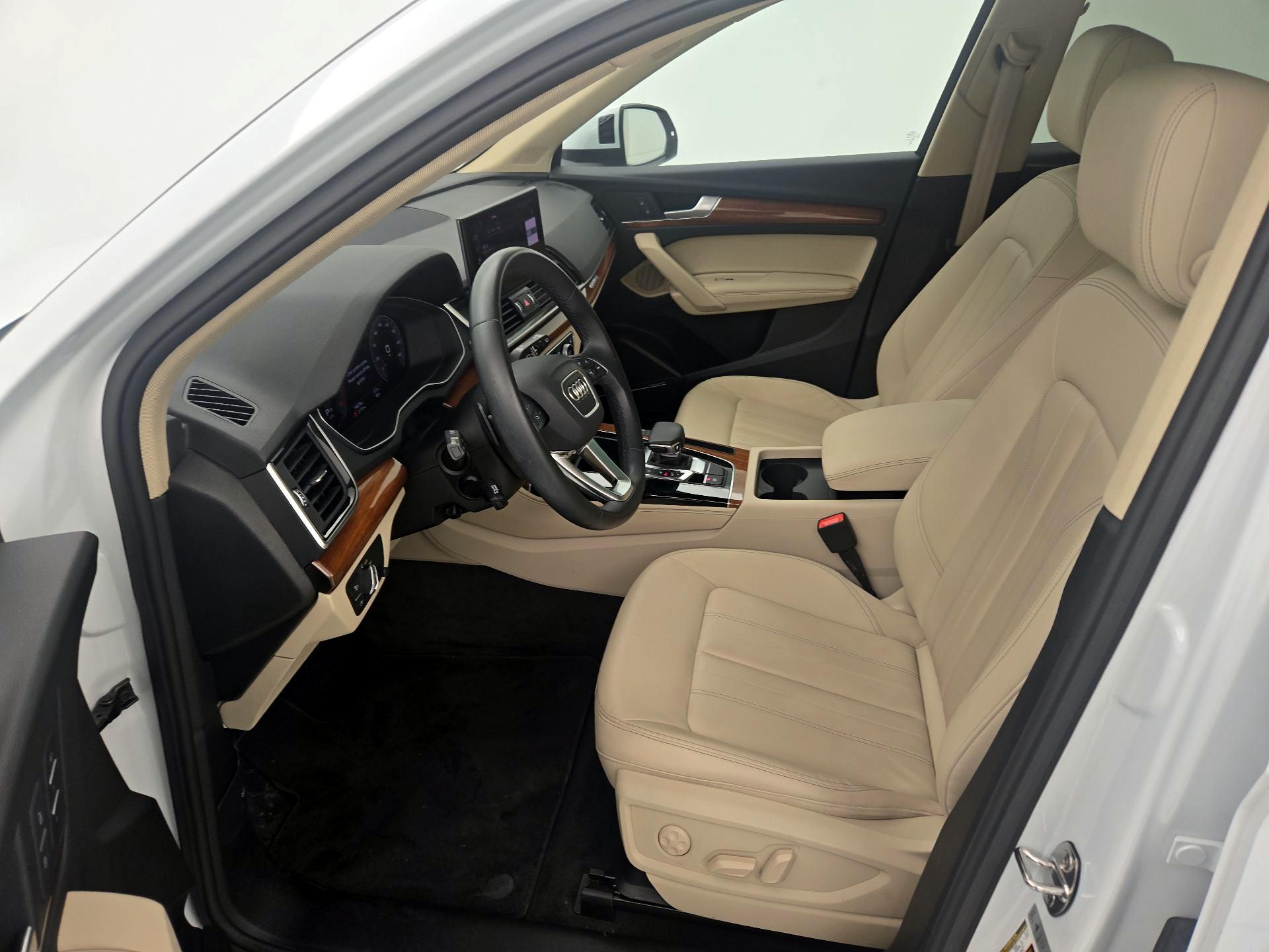 Thumbnail: 2024 Audi Q5 - 11
