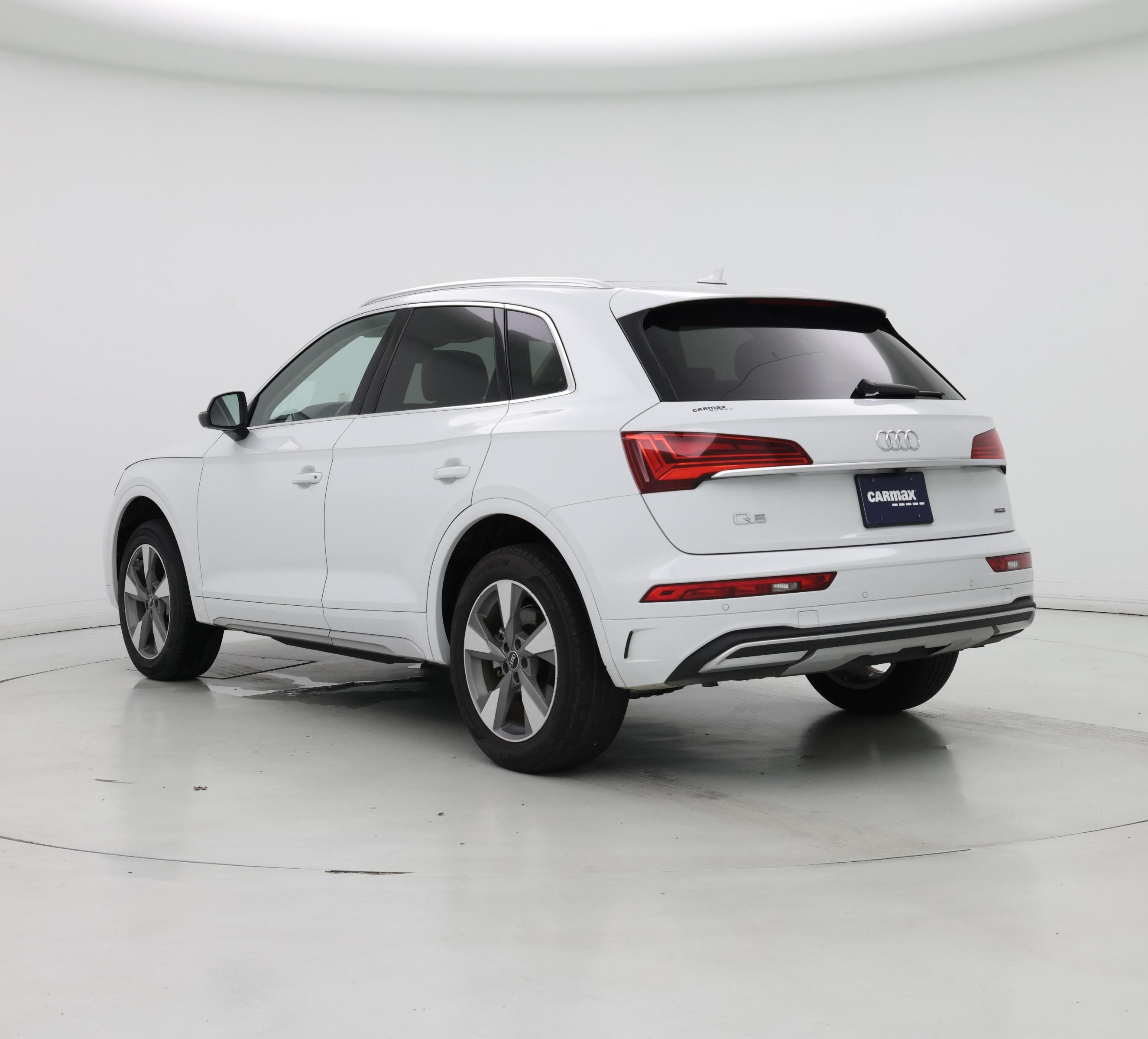 Thumbnail: 2024 Audi Q5 - 2