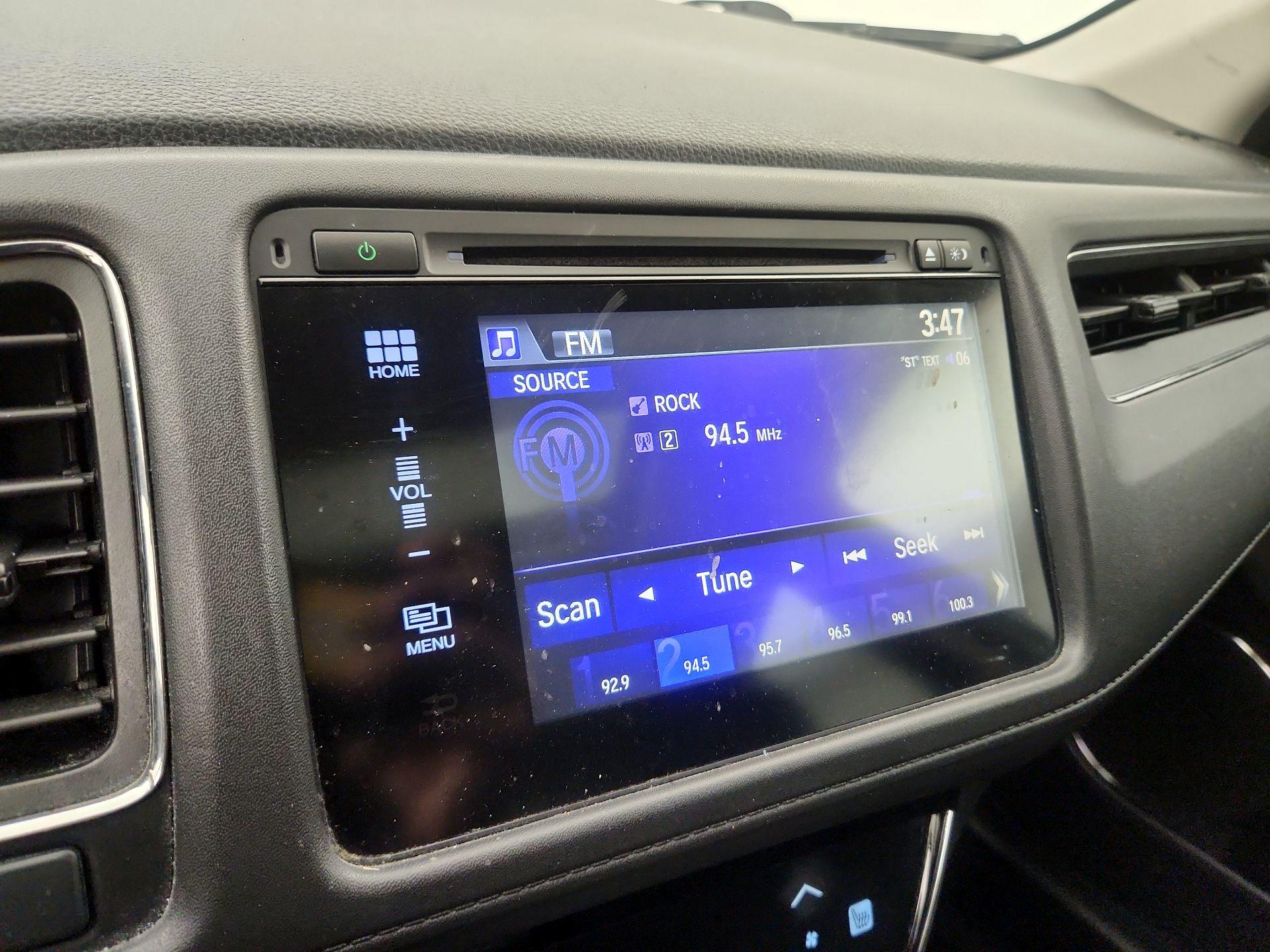 Thumbnail: 2016 Honda HR-V - 15