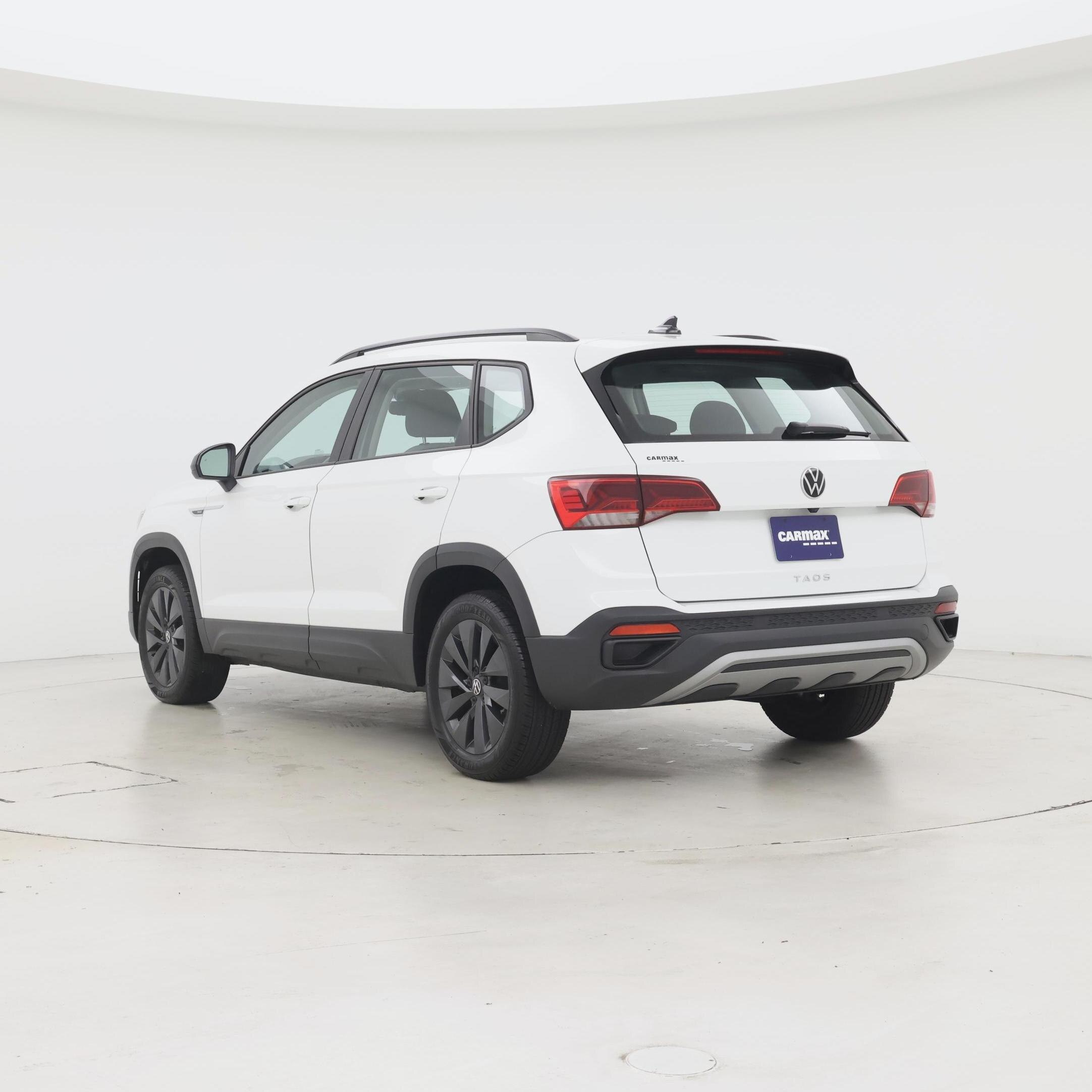 Thumbnail: 2024 Volkswagen Taos - 2