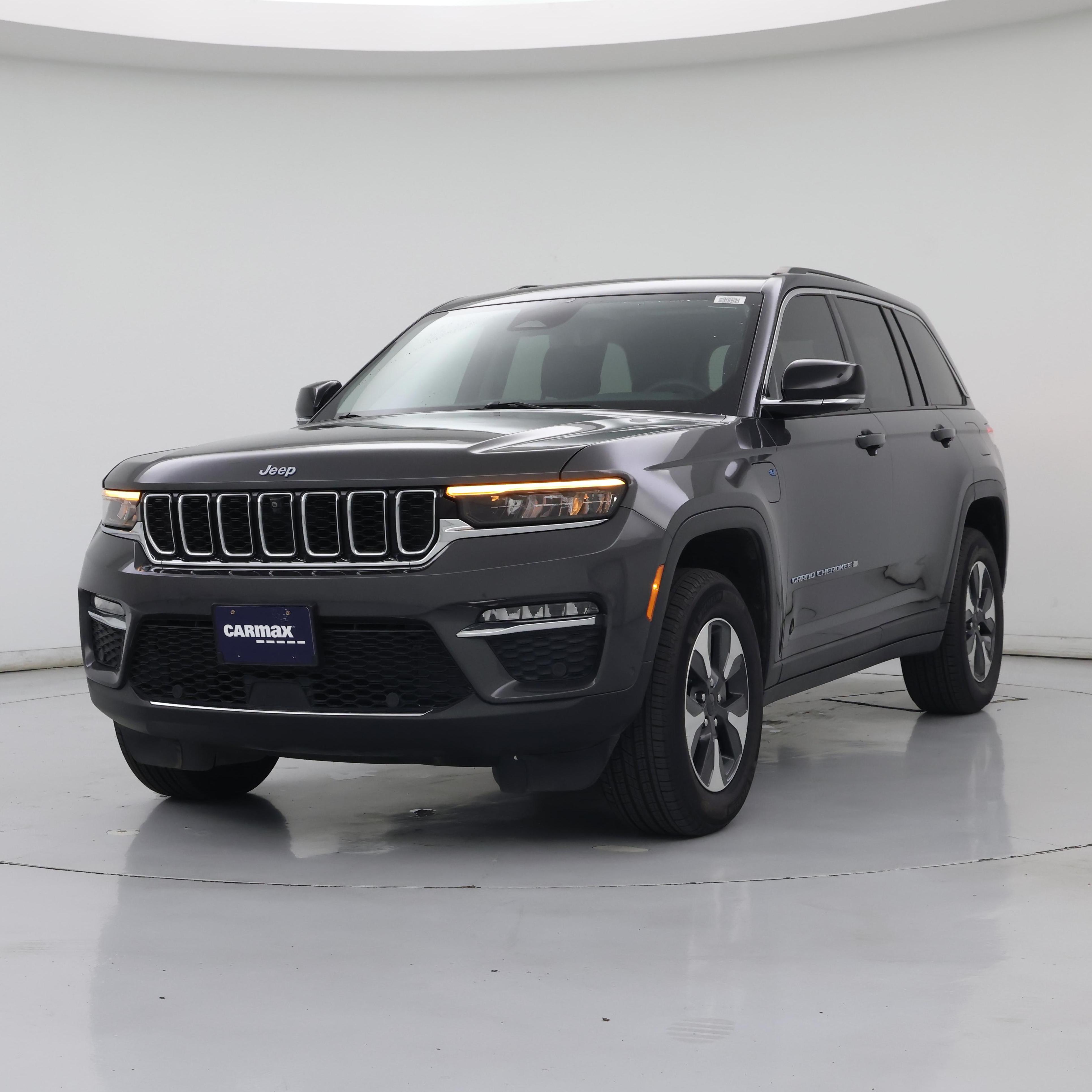 Thumbnail: 2022 Jeep Grand Cherokee - 4