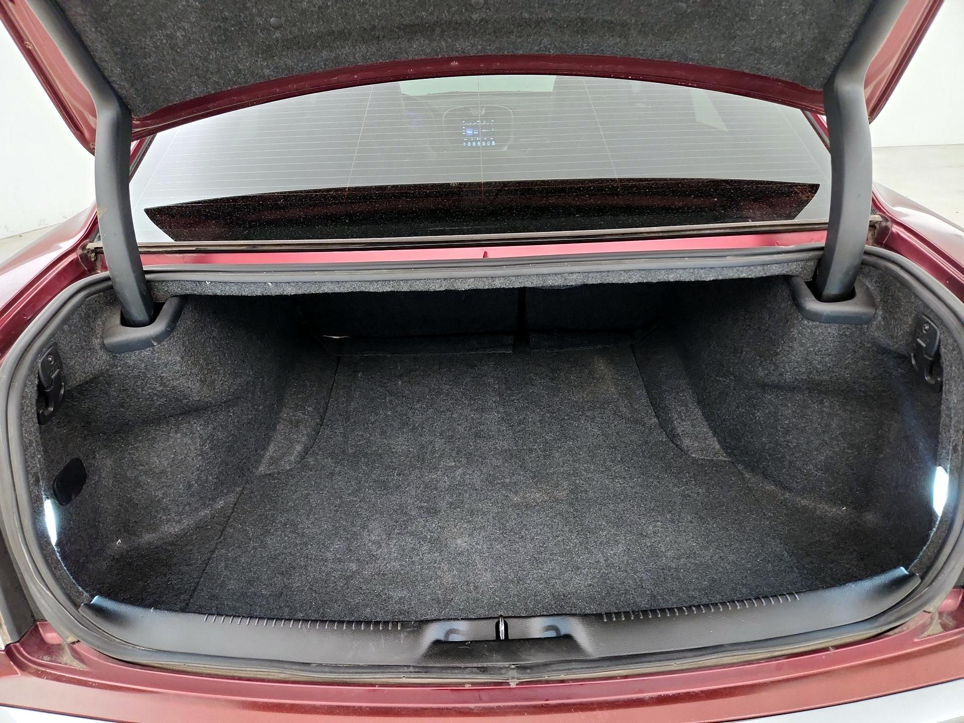 Thumbnail: 2017 Chrysler 300 - 20