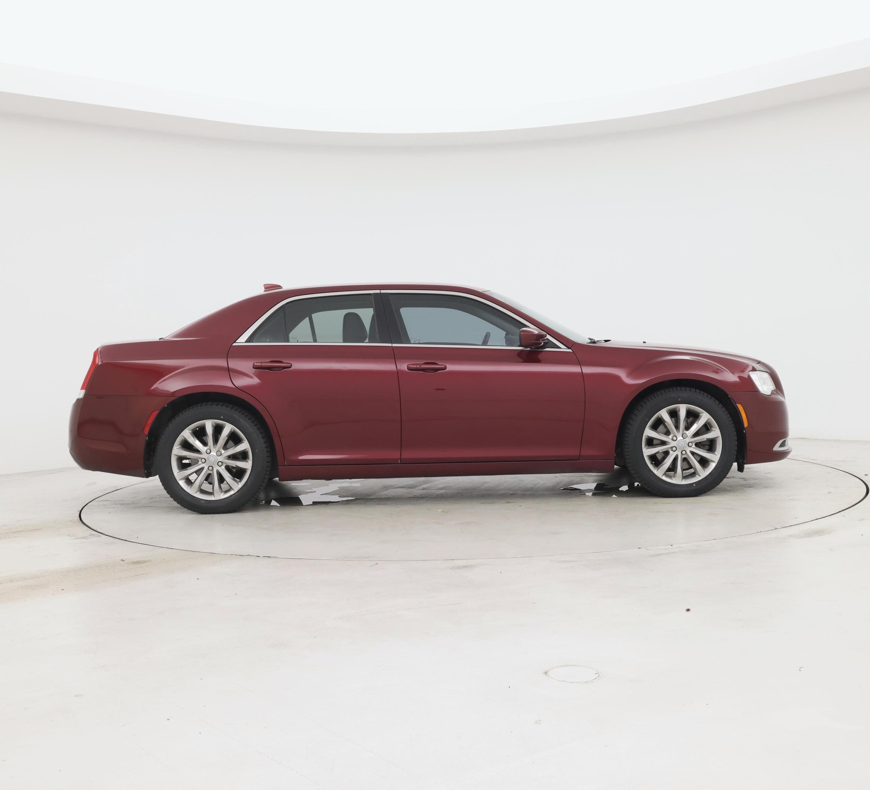 Thumbnail: 2017 Chrysler 300 - 7