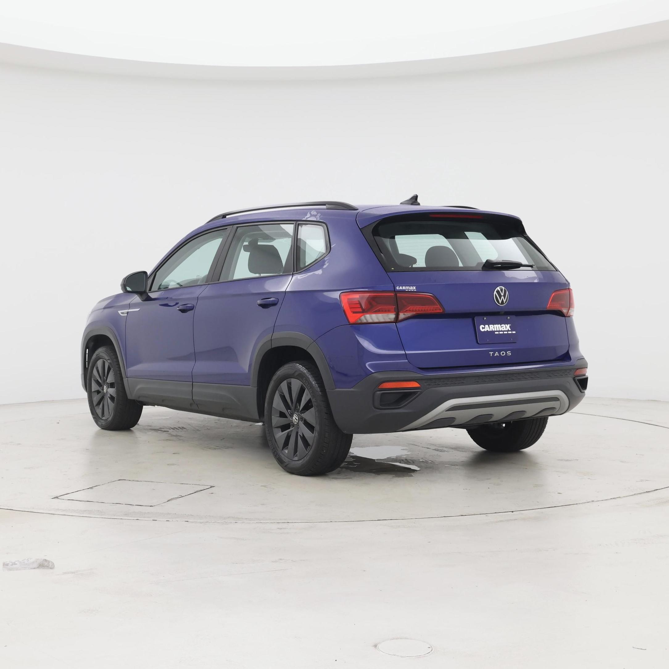 Thumbnail: 2023 Volkswagen Taos - 2