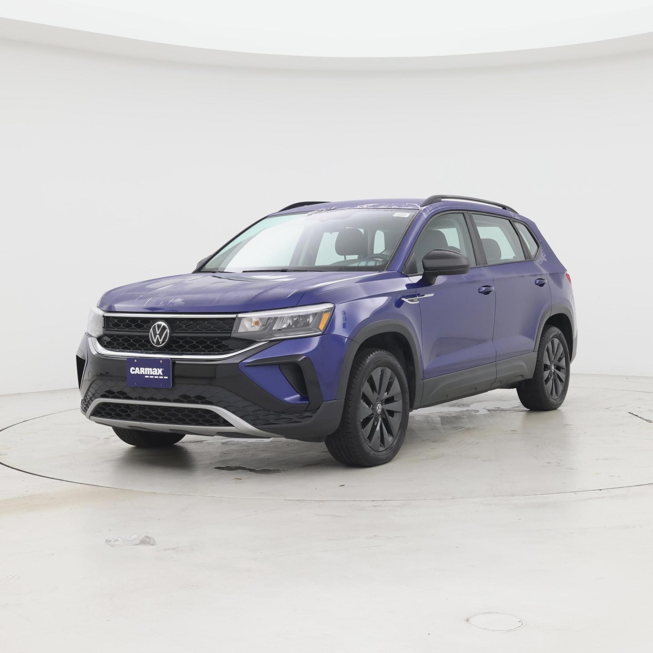 Thumbnail: 2023 Volkswagen Taos - 4